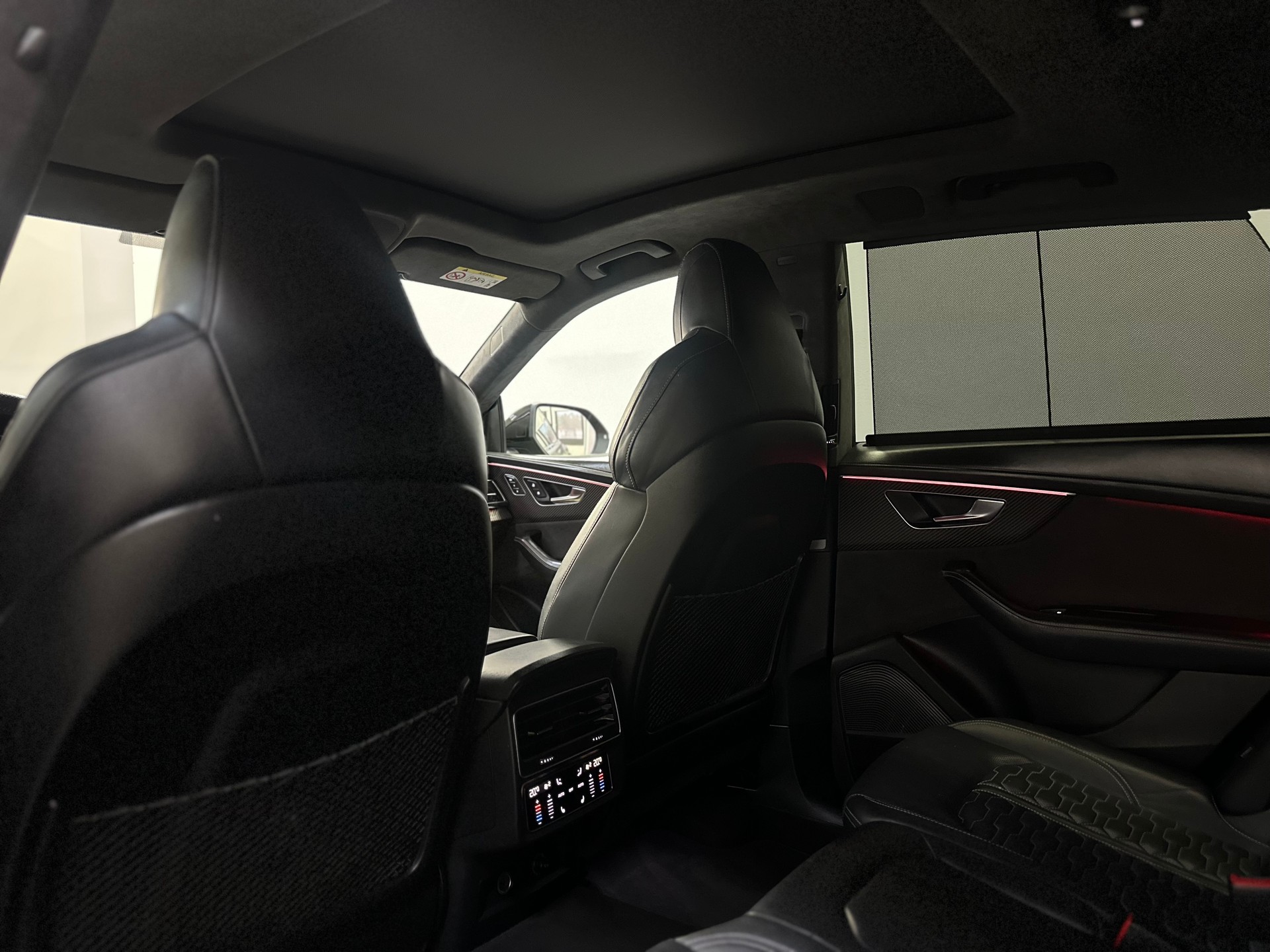 AUDI RSQ8 quattro tiptronic-image-21