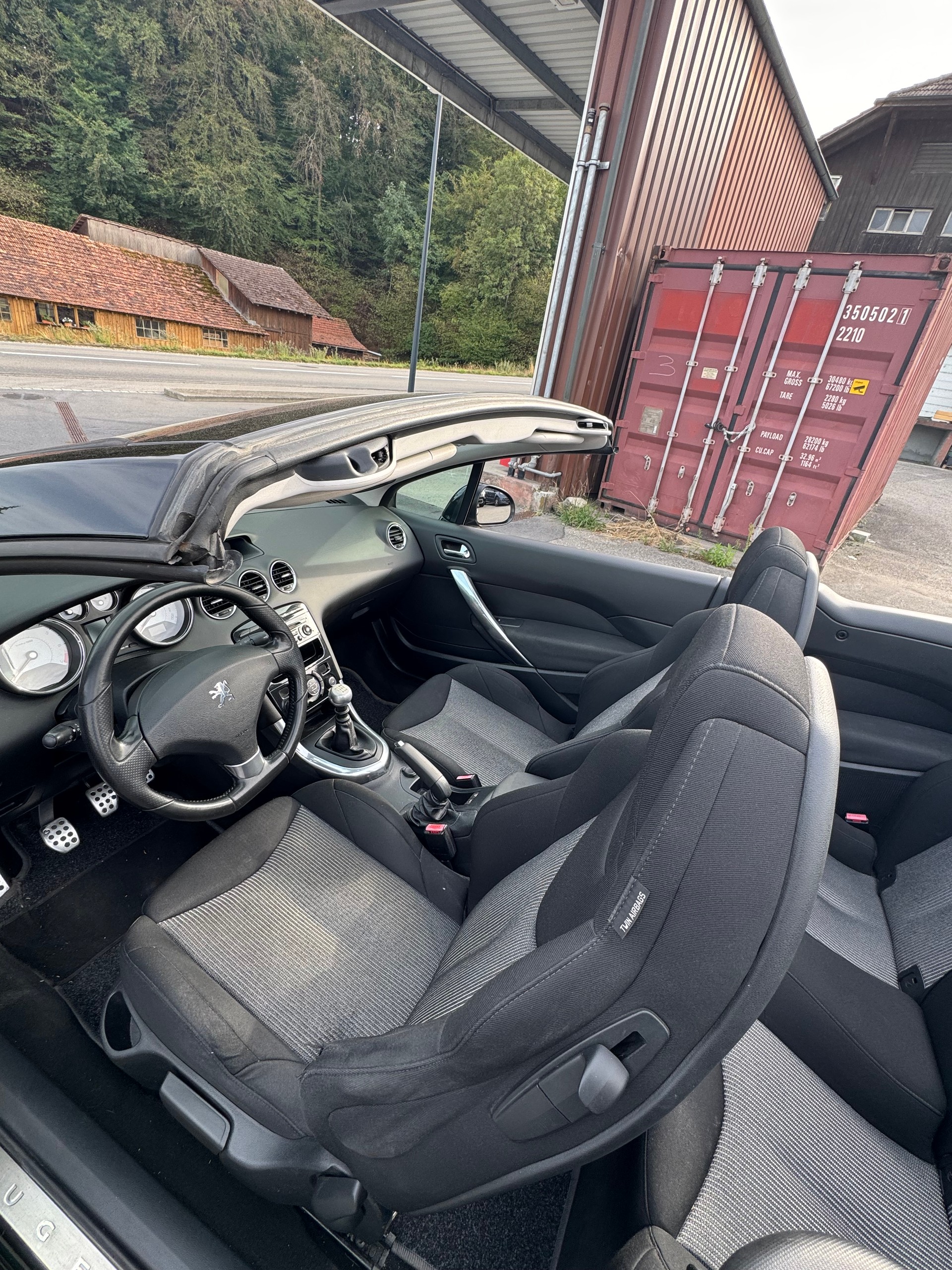 PEUGEOT 308 CC 1.6 16V Turbo Platinum-image-13