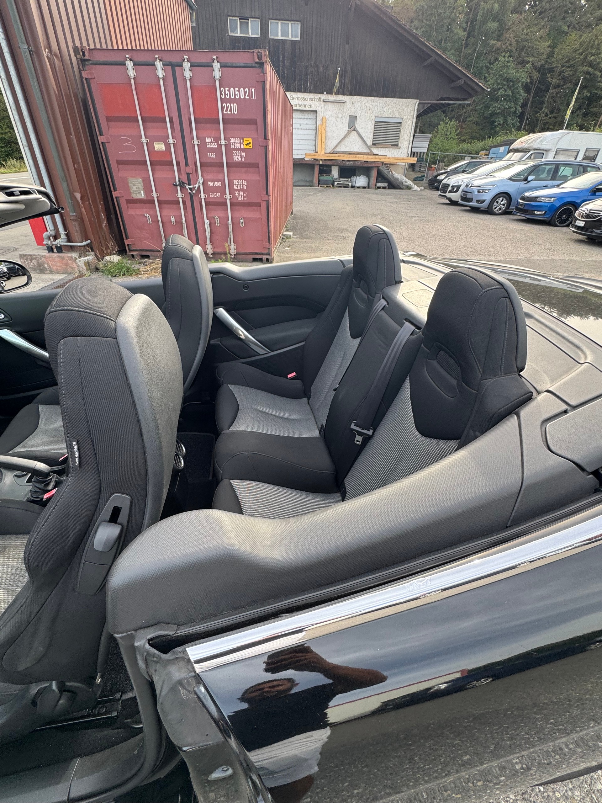 PEUGEOT 308 CC 1.6 16V Turbo Platinum-image-12