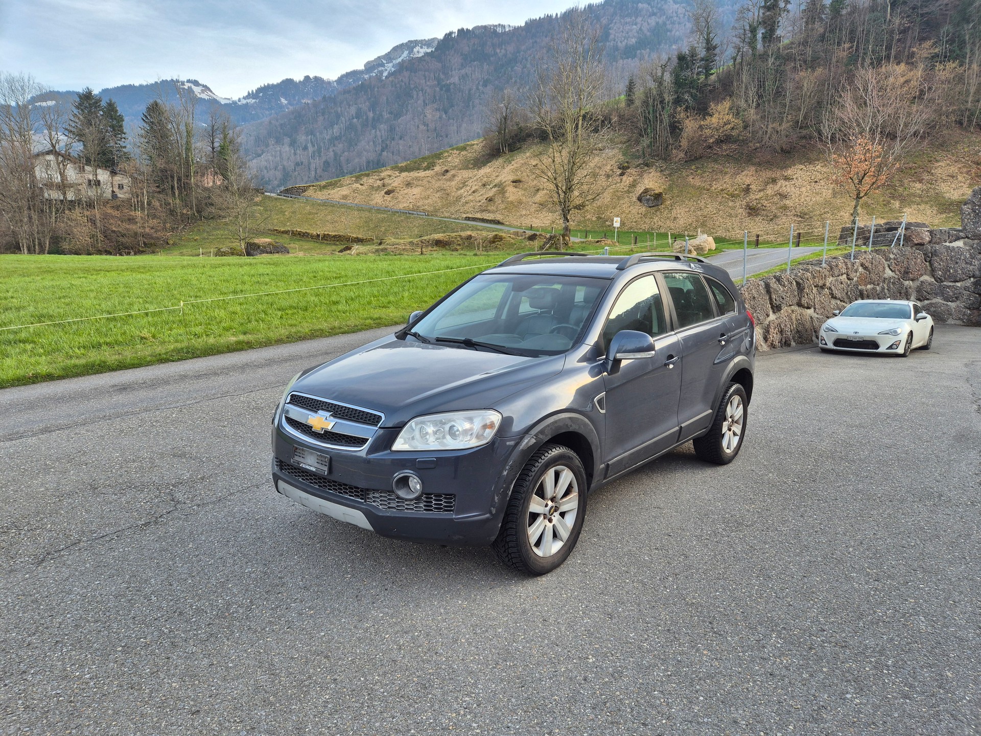 CHEVROLET Captiva 2.0 VCDi LS 4WD-image-0