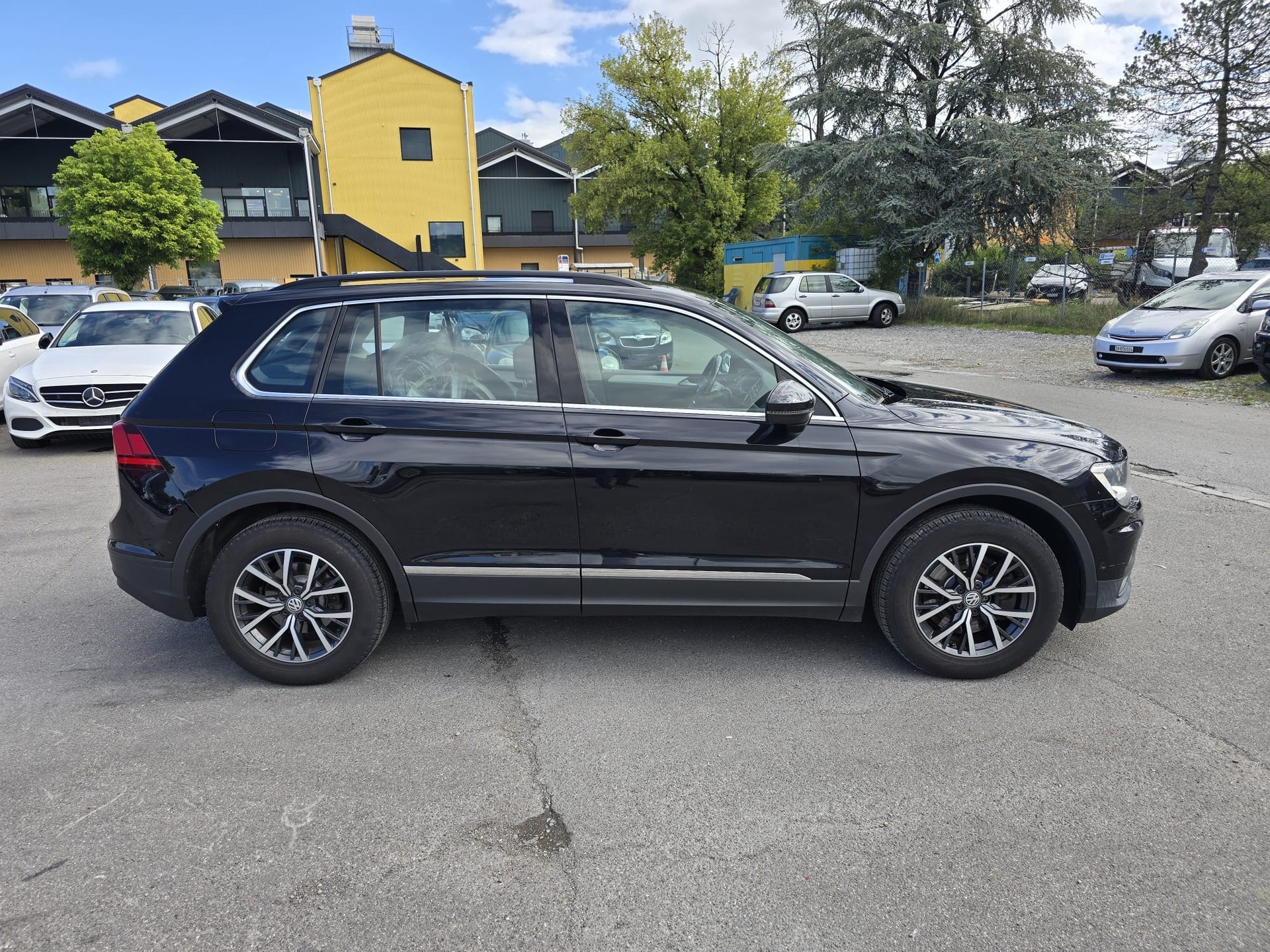 VW Tiguan 2.0TSI Comfortline 4Motion DSG-image-7