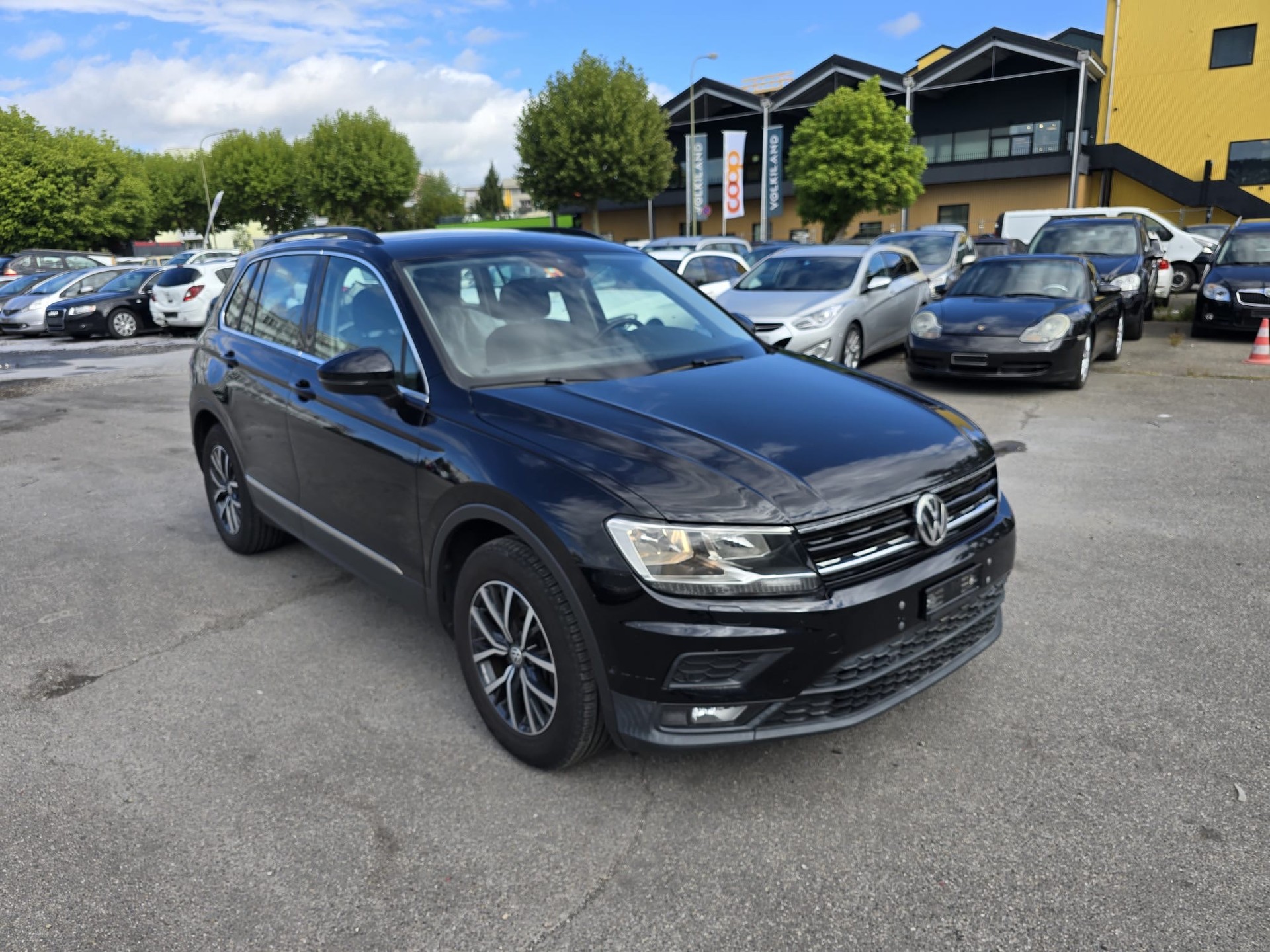 VW Tiguan 2.0TSI Comfortline 4Motion DSG-image-1