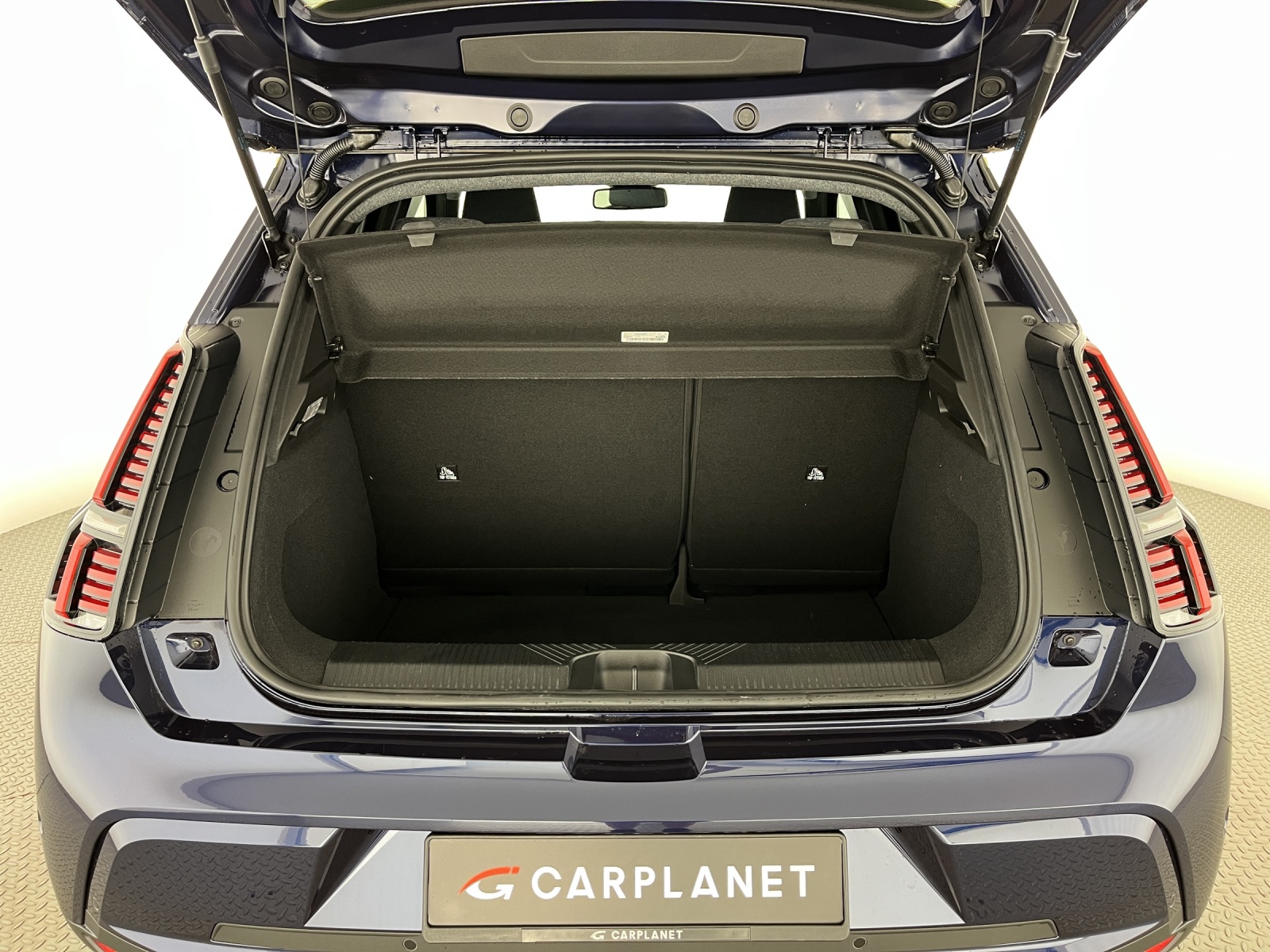 RENAULT R5 E-Tech Comfort Range techno-image-17