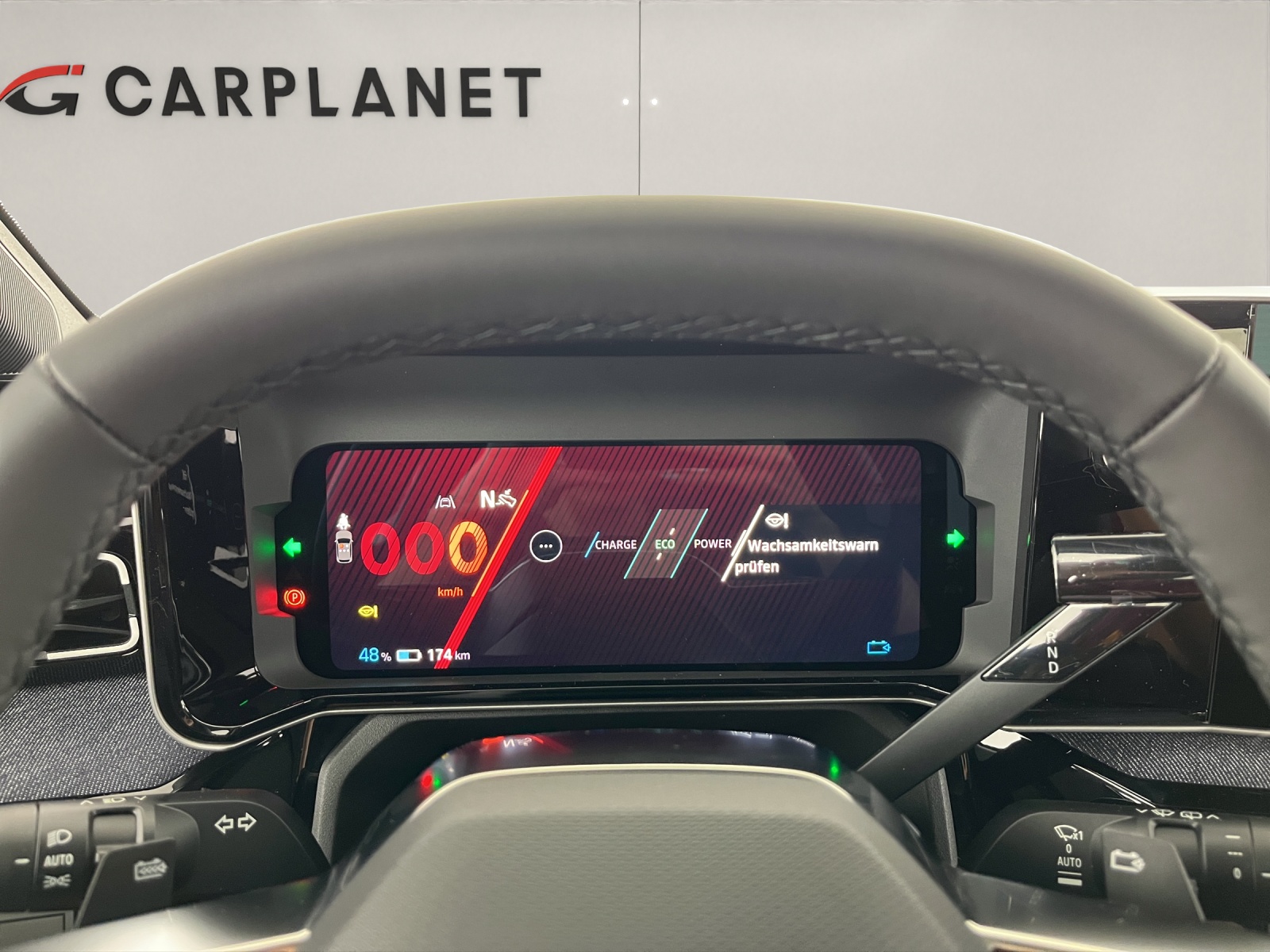 RENAULT R5 E-Tech Comfort Range techno-image-10