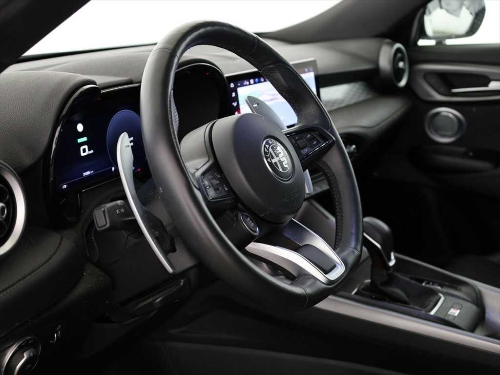 ALFA ROMEO Tonale 1.5 48V Hybrid Veloce Pack Premium-image-6