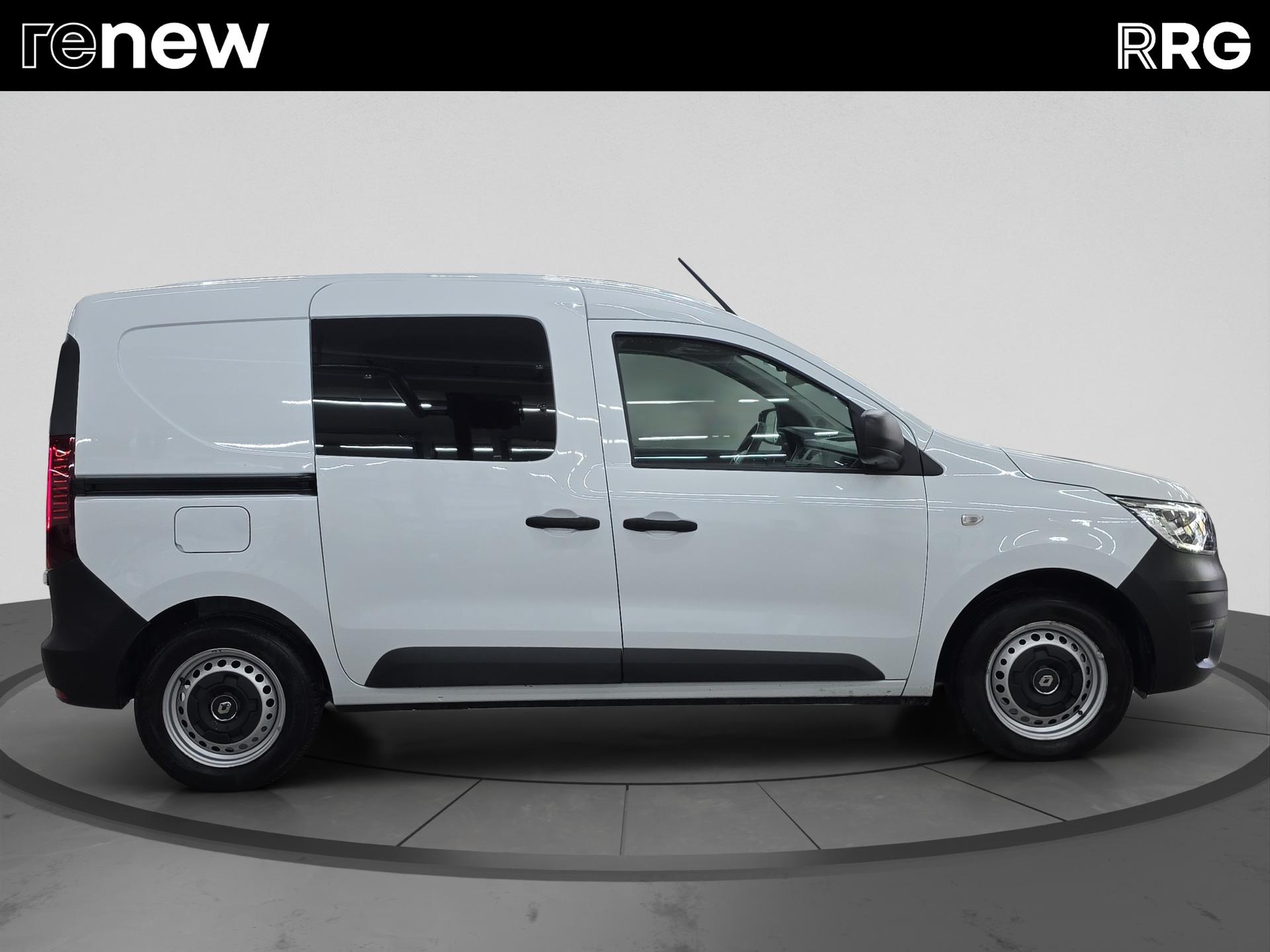 RENAULT Express 1.3TCe 100 PF Advance-image-1