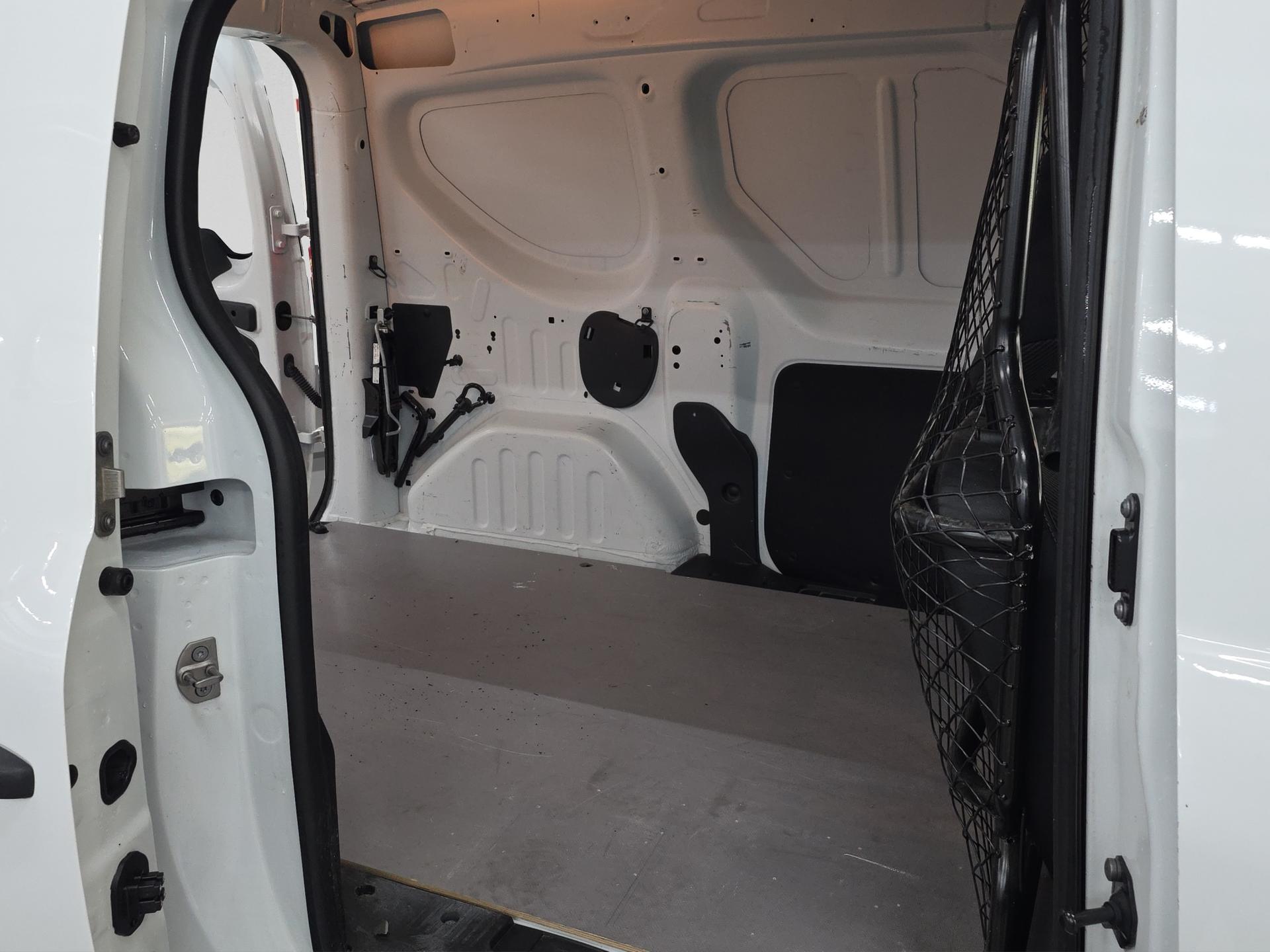 RENAULT Express 1.3TCe 100 PF Advance-image-14