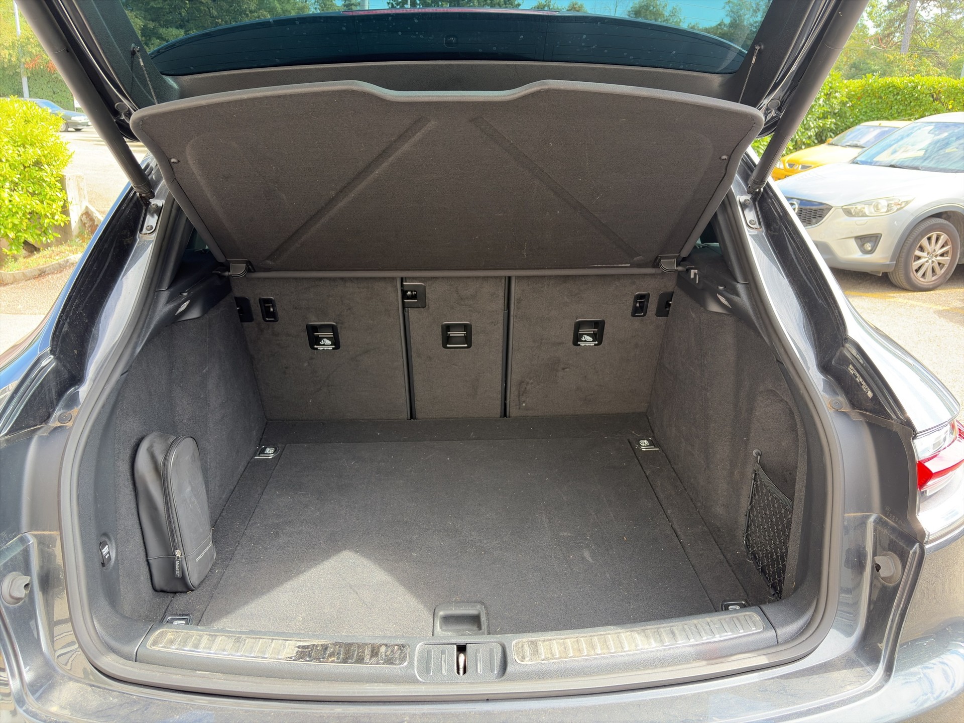PORSCHE Macan PDK-image-22
