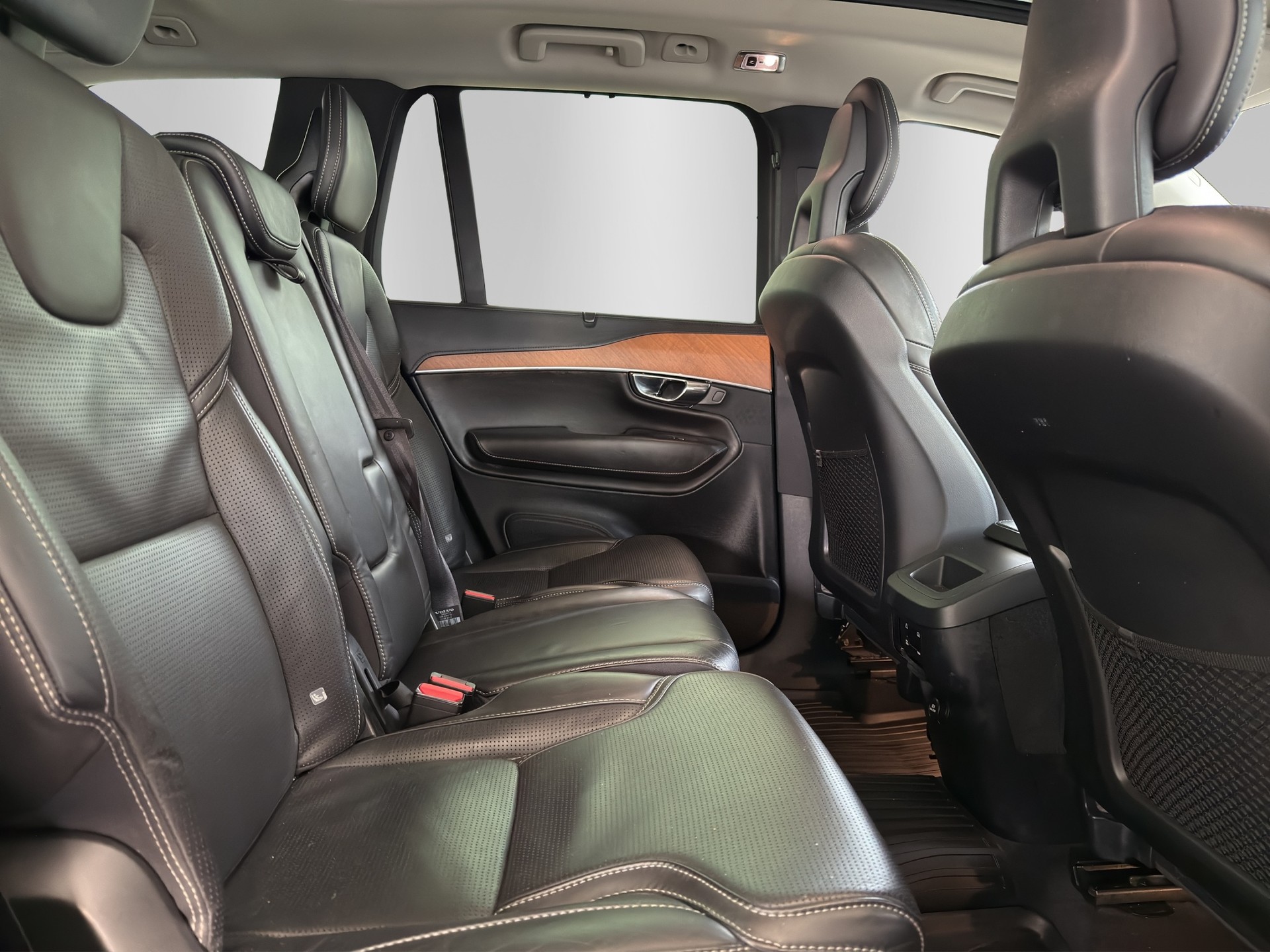 VOLVO XC90 T6 AWD Inscription Geartronic-image-16