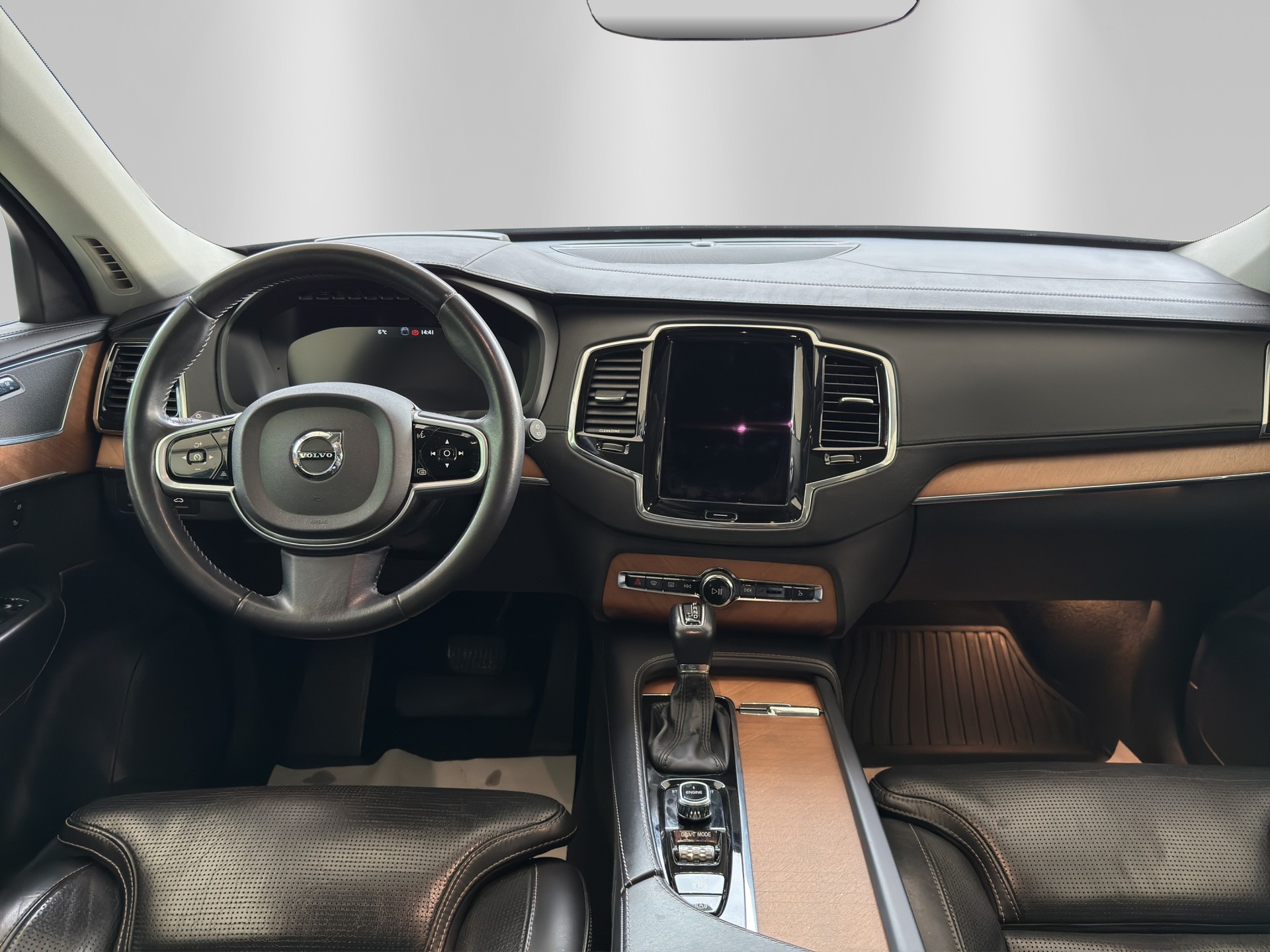 VOLVO XC90 T6 AWD Inscription Geartronic-image-9