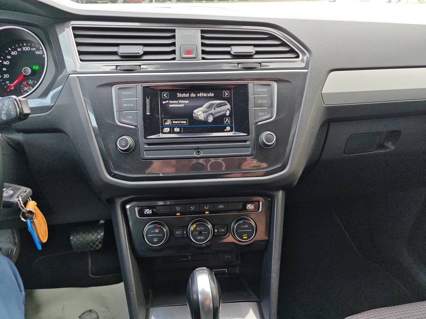 VW Tiguan 2.0 TDI SCR Trendline 4Motion DSG-image-15