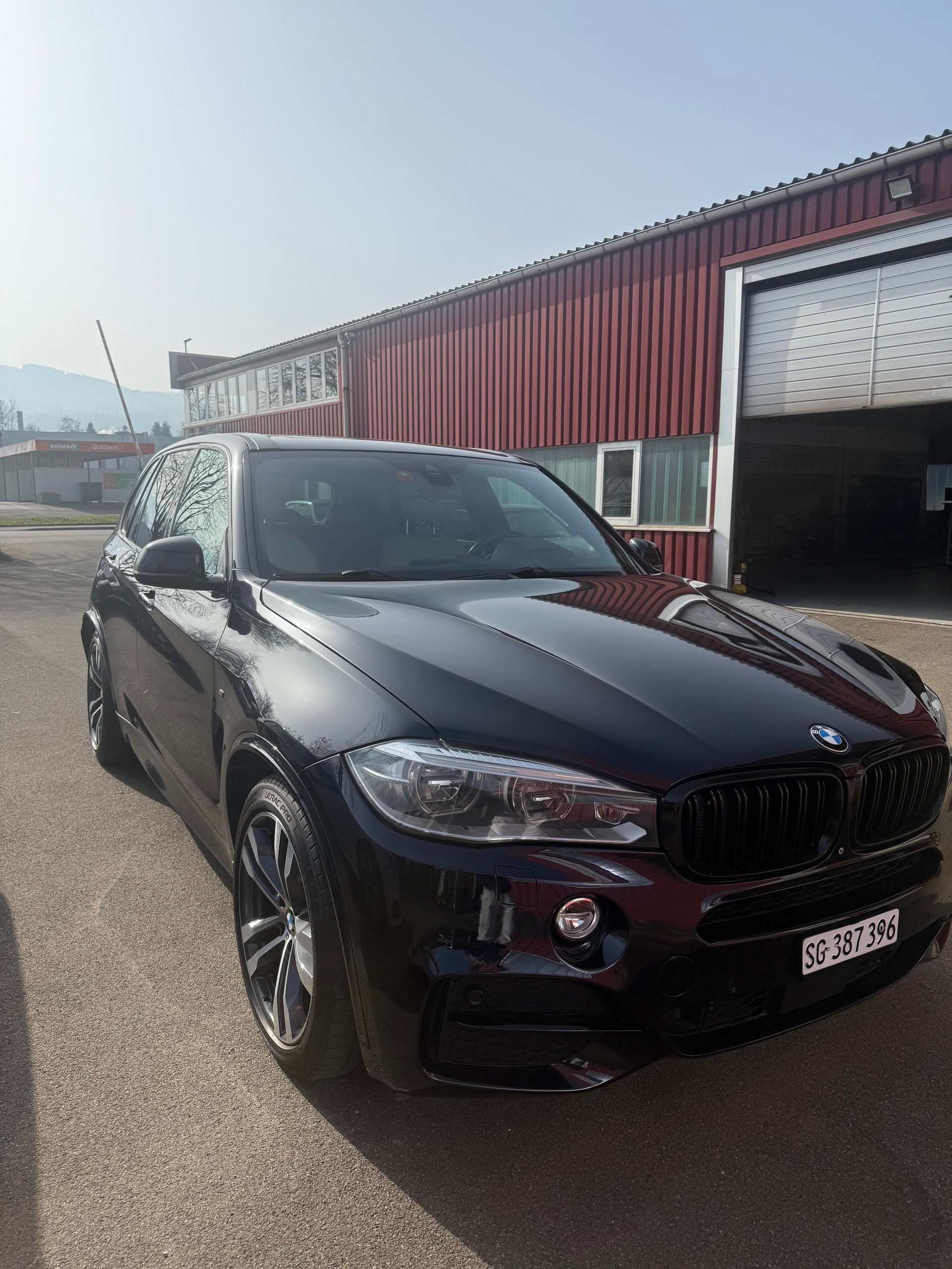 BMW M50d-image-0