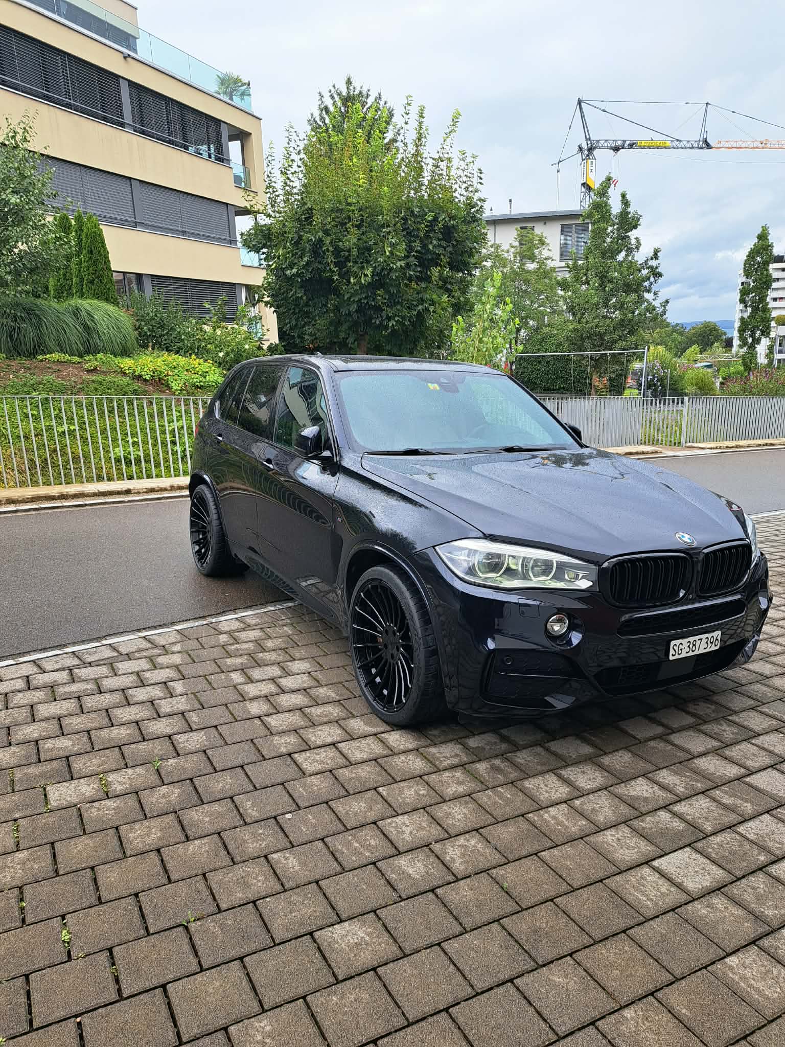 BMW M50d-image-7