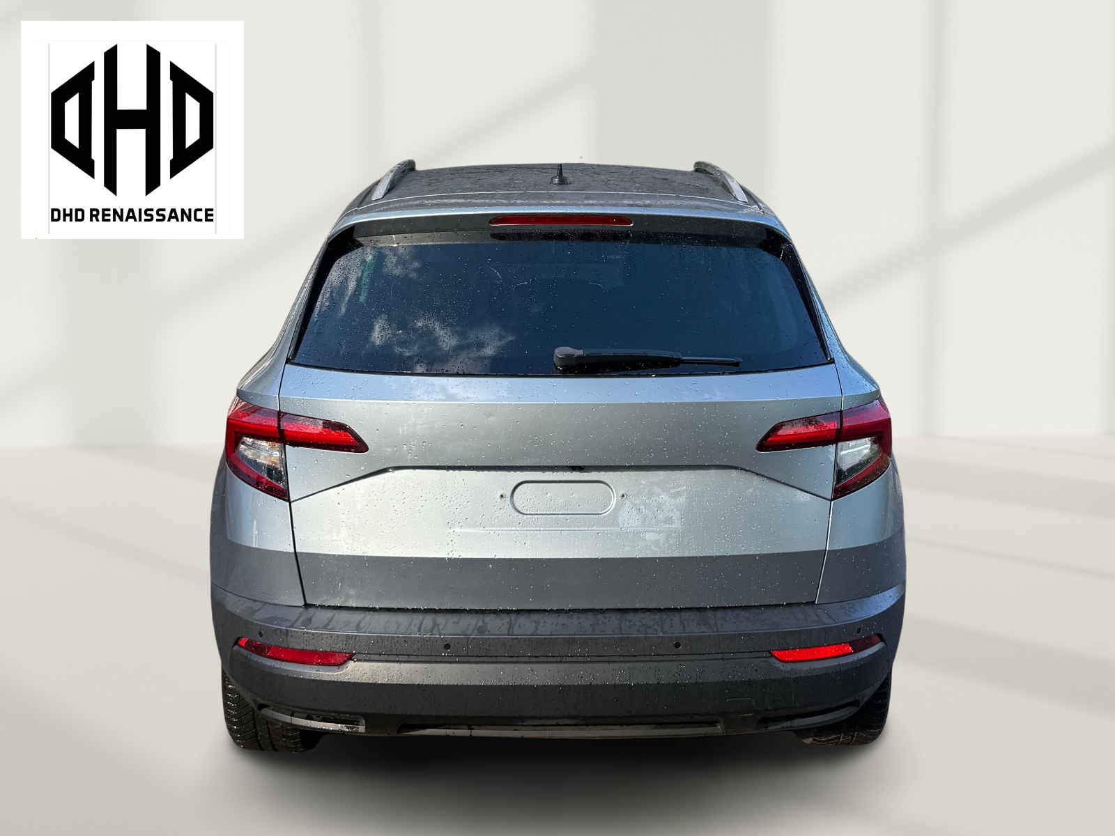 SKODA Karoq 2.0 TDI Drive 4x4 DSG *MIT AHK*-image-5