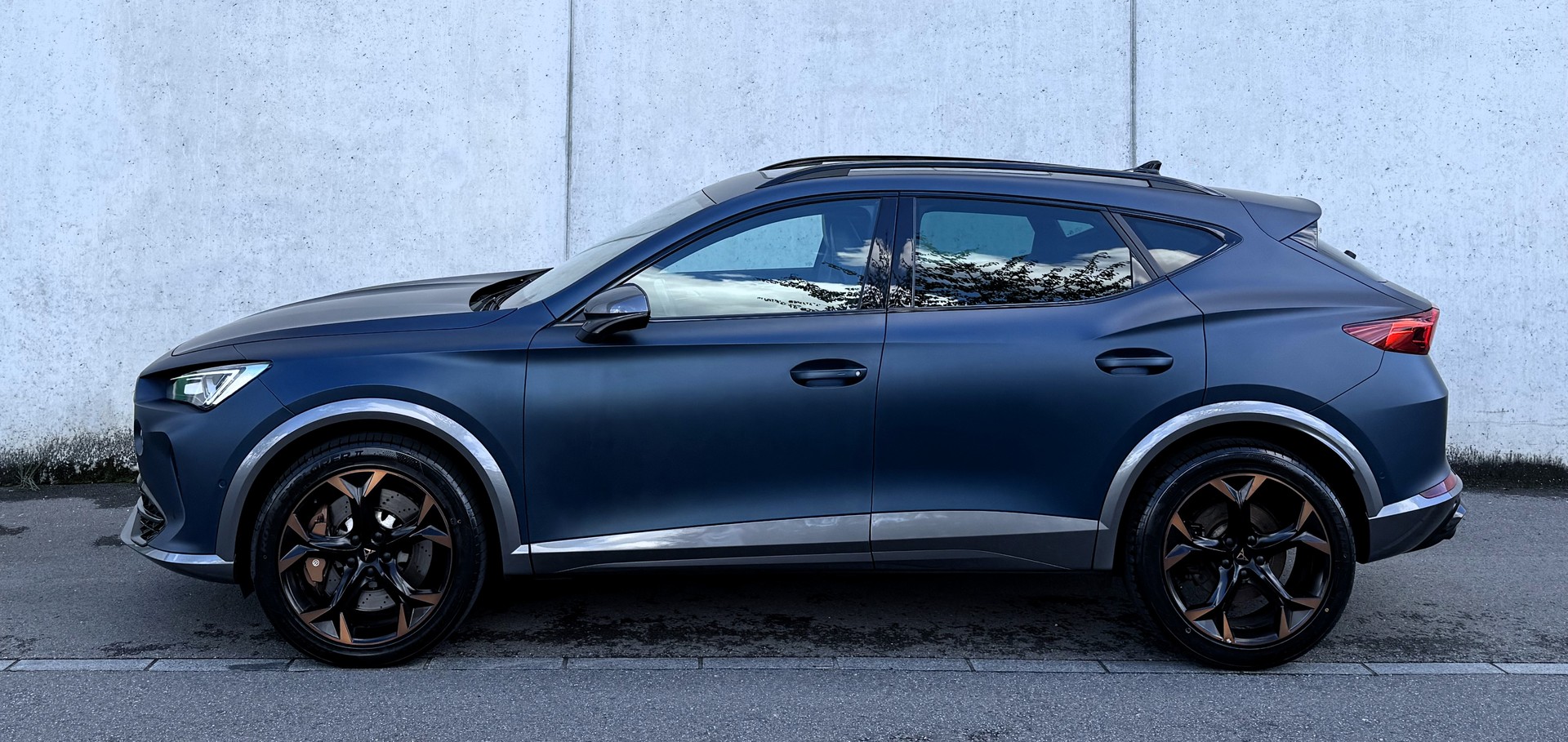 CUPRA Formentor 2.0TSI el Primero 4Drive DSG CH FZ | Regelmässige Servicehistorie | gepflegt-image-2