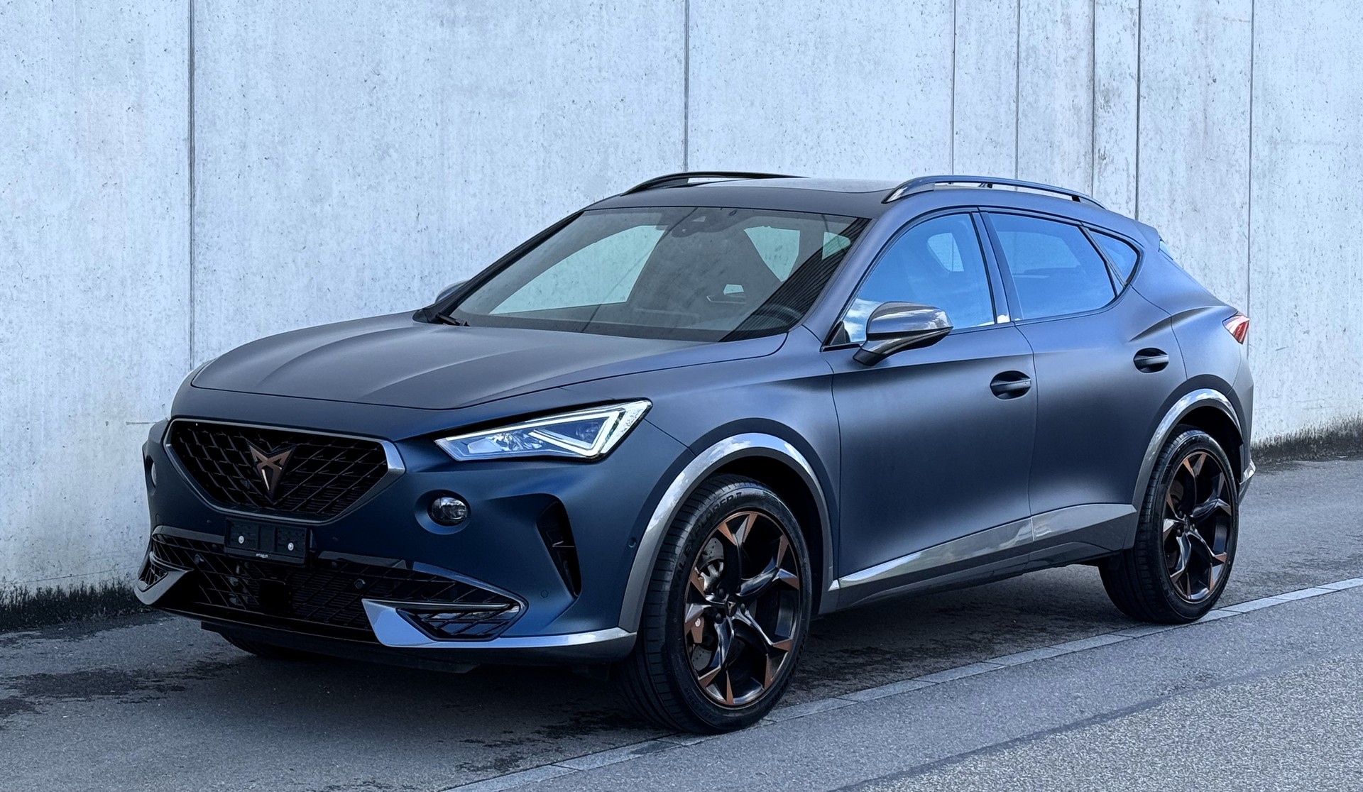 CUPRA Formentor 2.0TSI el Primero 4Drive DSG CH FZ | Regelmässige Servicehistorie | gepflegt-image-1