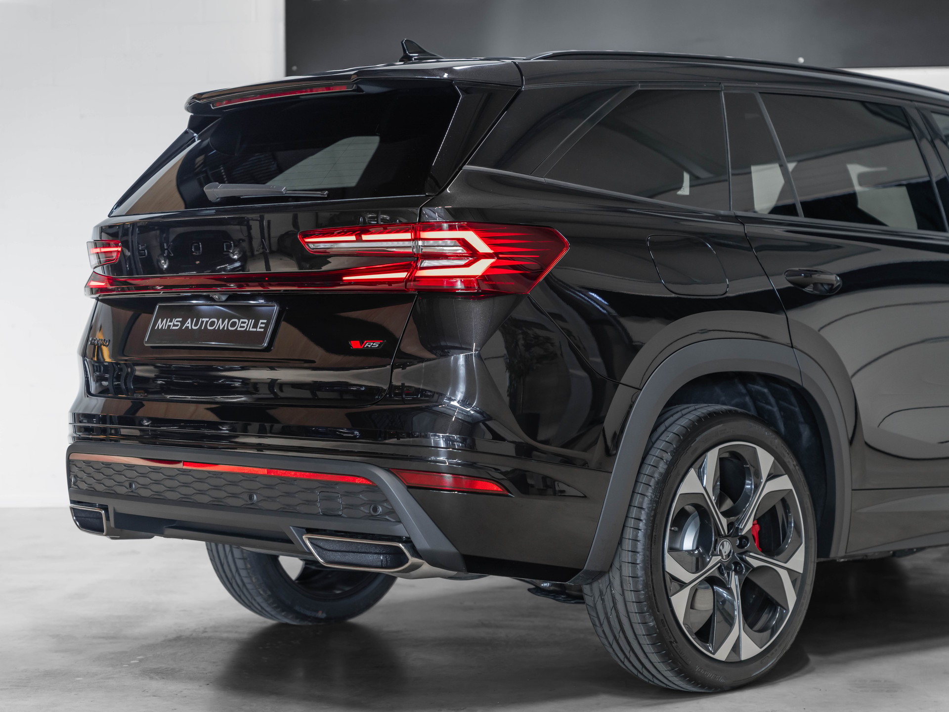 SKODA Kodiaq 2.0 TSI RS 4x4-image-22