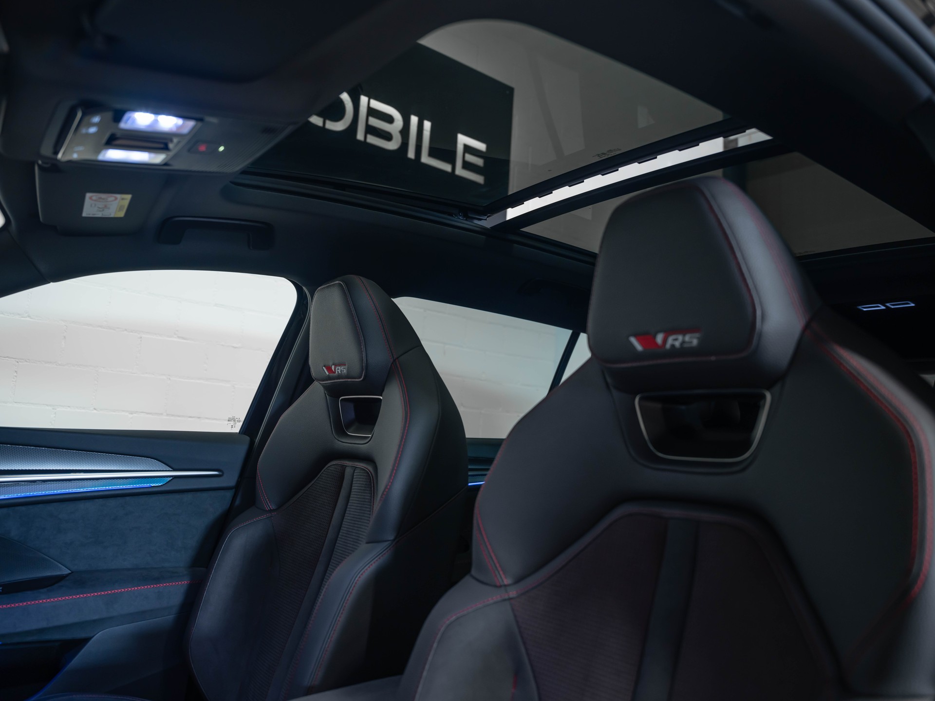SKODA Kodiaq 2.0 TSI RS 4x4-image-10