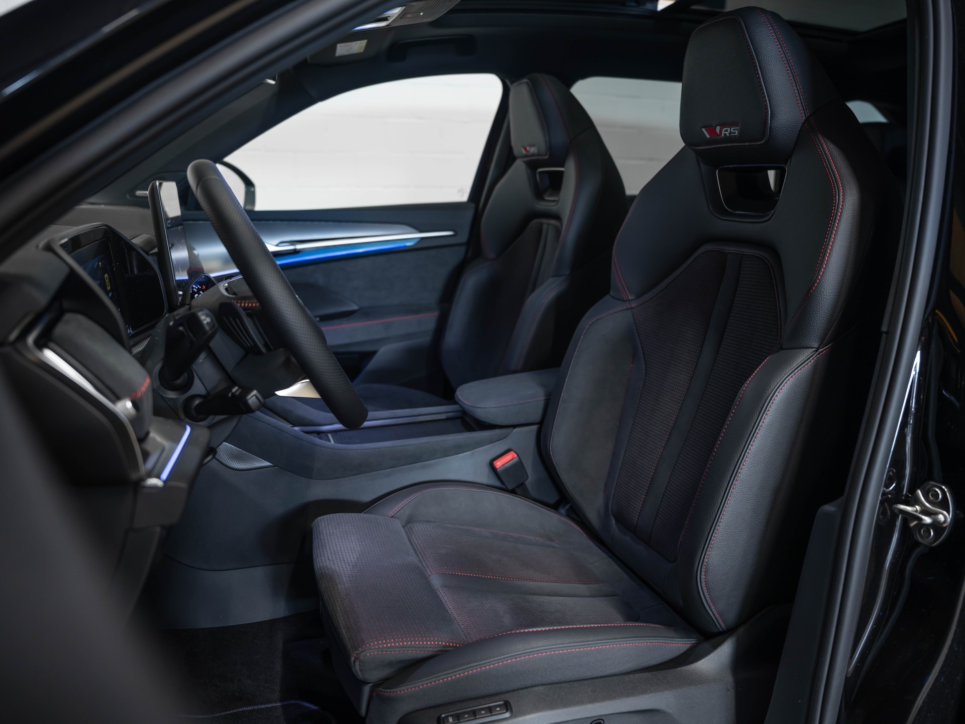 SKODA Kodiaq 2.0 TSI RS 4x4-image-9