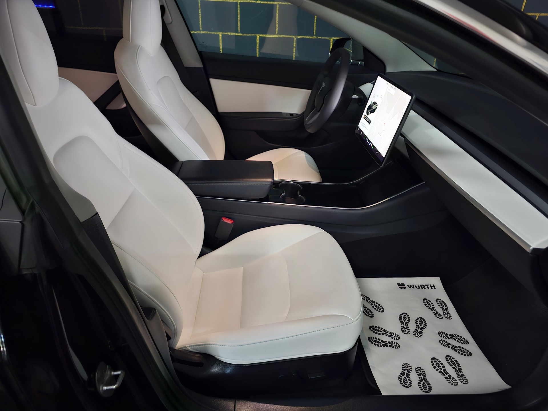 TESLA Model 3 Performance Dual Motor AWD-image-9
