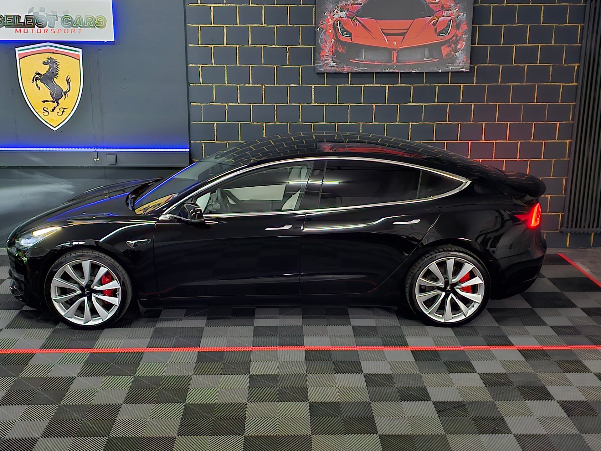 TESLA Model 3 Performance Dual Motor AWD-image-1