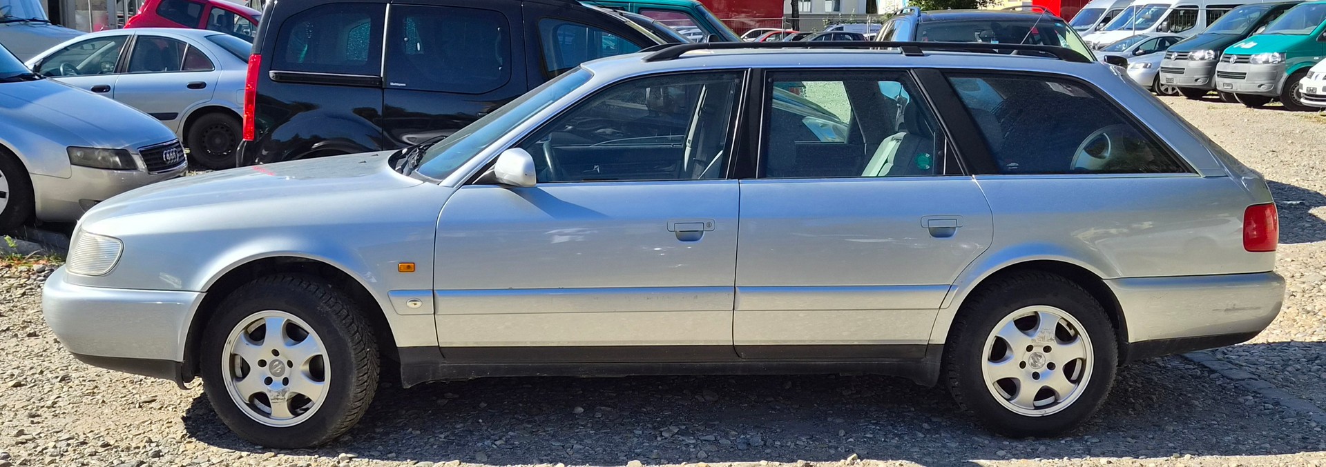 AUDI A6 Avant 2.8 E 30V-image-3