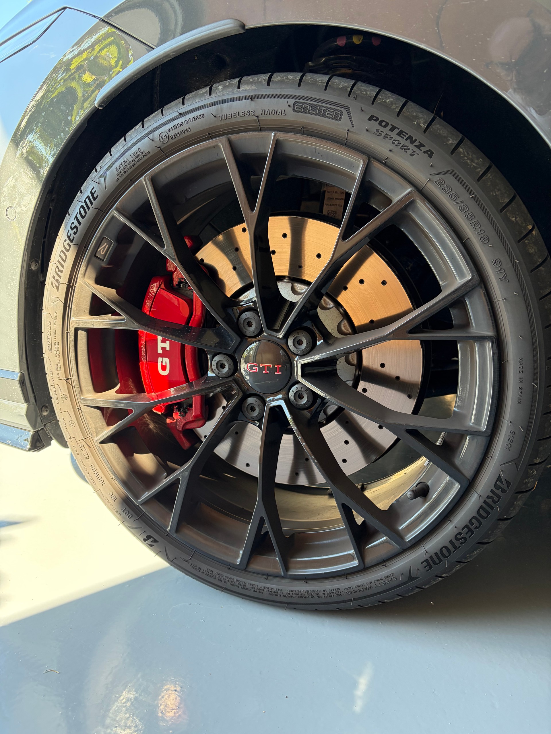 VW 2.0 TSI GTI Clubsport DSG-image-6
