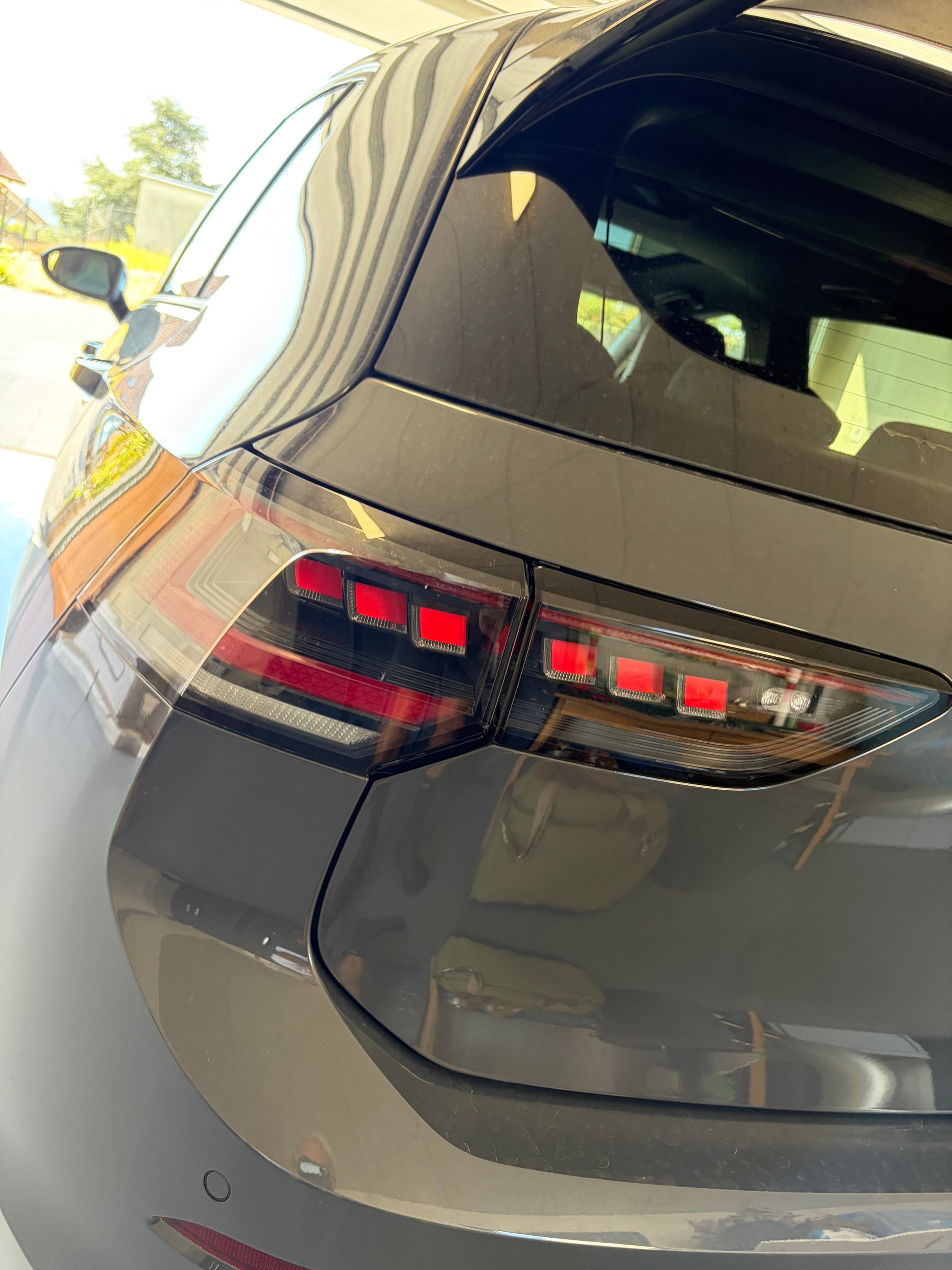 VW 2.0 TSI GTI Clubsport DSG-image-7