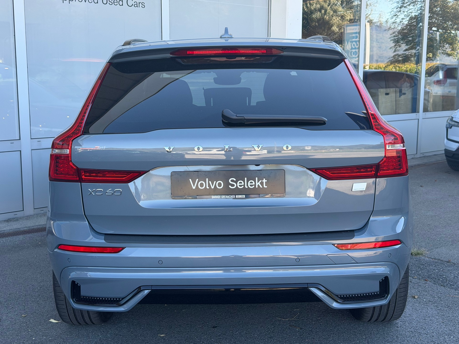 VOLVO XC60 T8 eAWD Ultimate Dark Geartronic-image-22