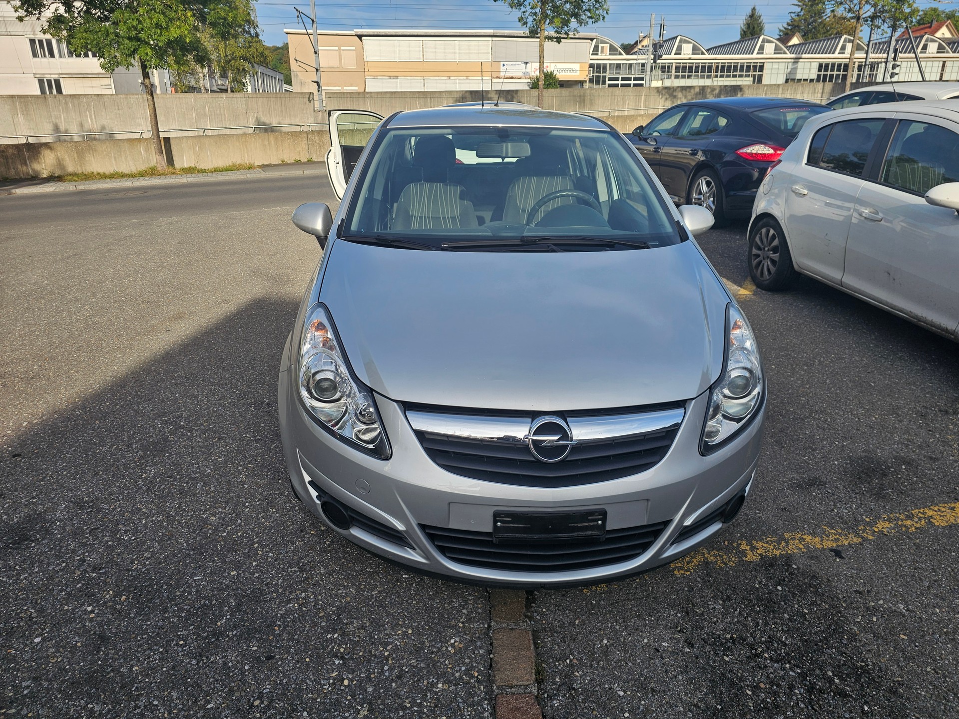 OPEL Corsa 1.4 TP Color Edition Automatic-image-1