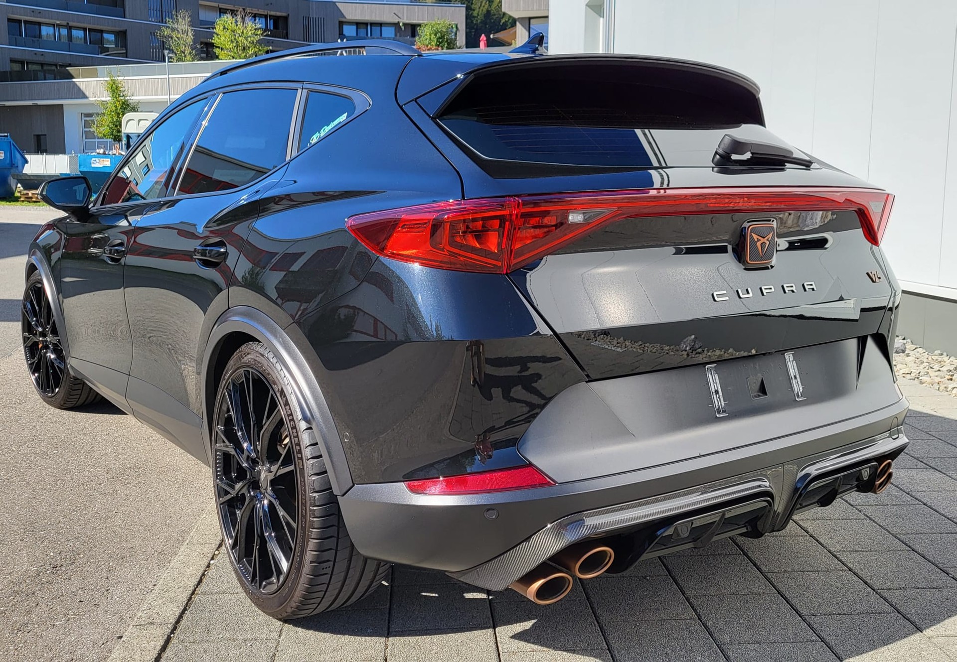 CUPRA 2.5 TSI VZ5 4Drive DSG-image-2