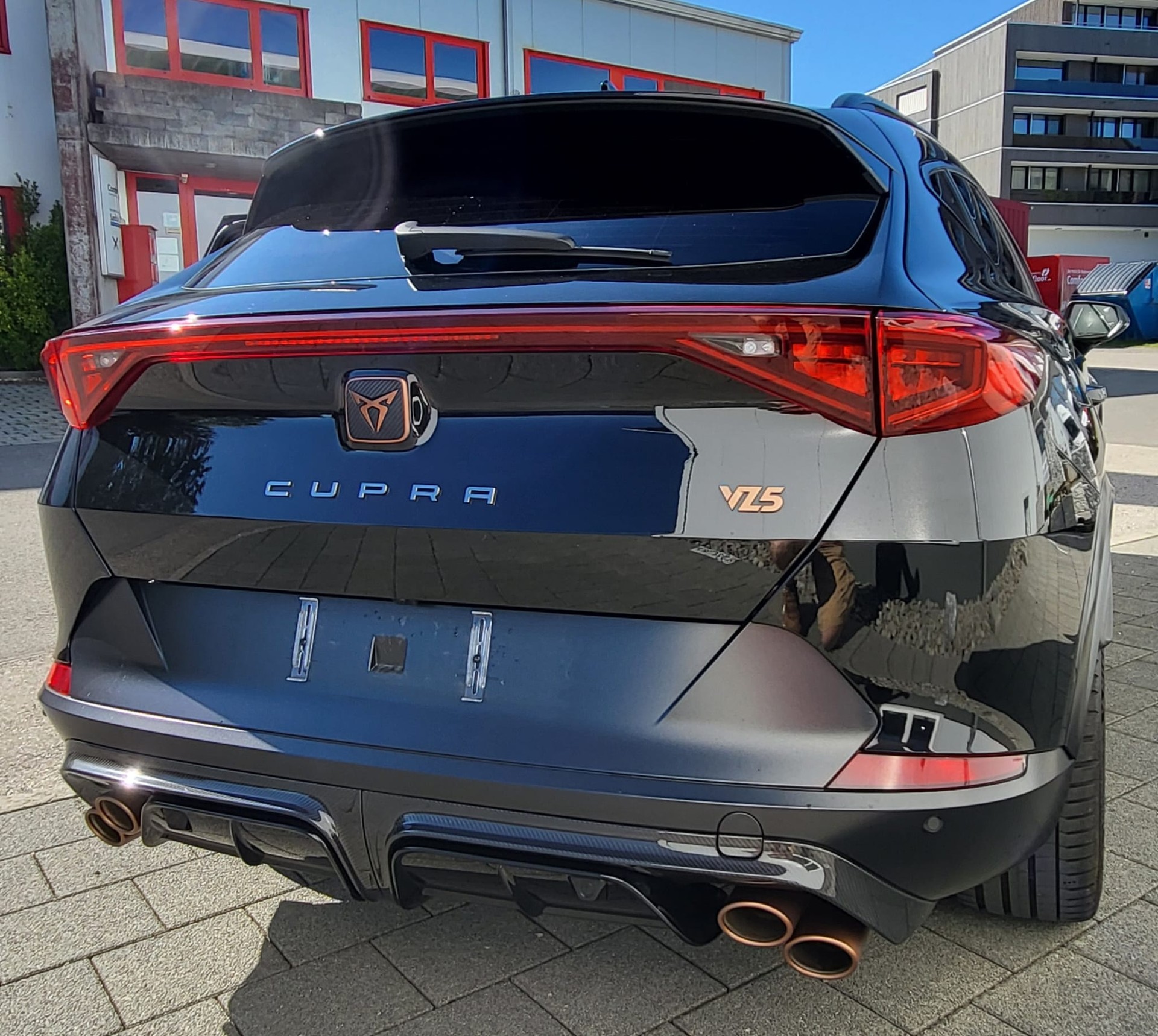 CUPRA 2.5 TSI VZ5 4Drive DSG-image-3