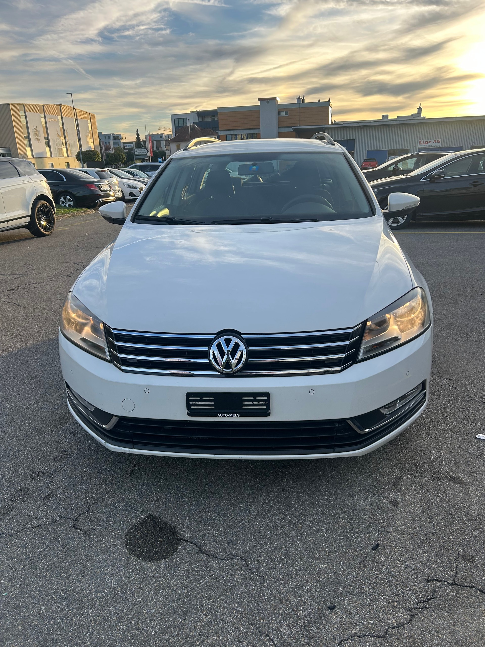VW Passat Variant 2.0 TDI BMT Design DSG-image-0