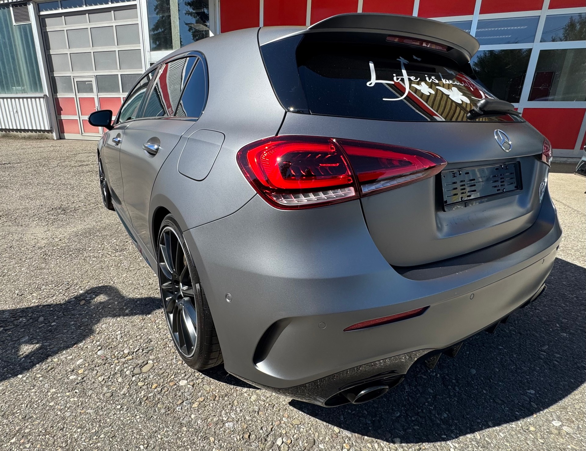 MERCEDES-BENZ A 35 AMG 4matic-image-1