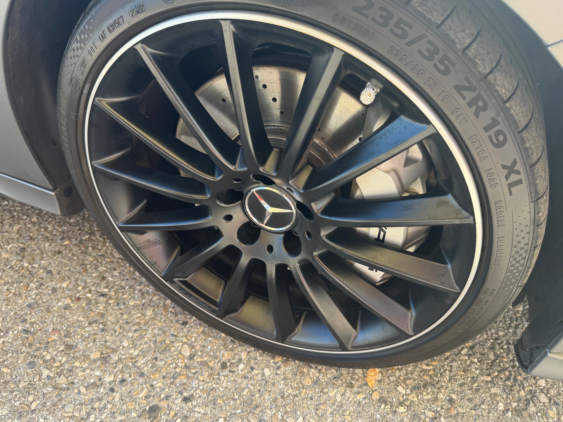 MERCEDES-BENZ A 35 AMG 4matic-image-3
