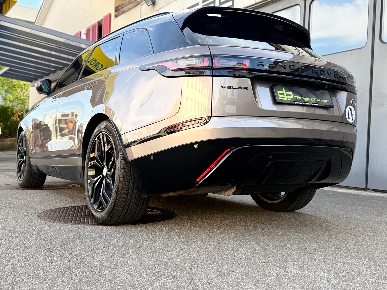 LAND ROVER Range Rover Velar R-Dynamic D 240 SE Automatic-image-9