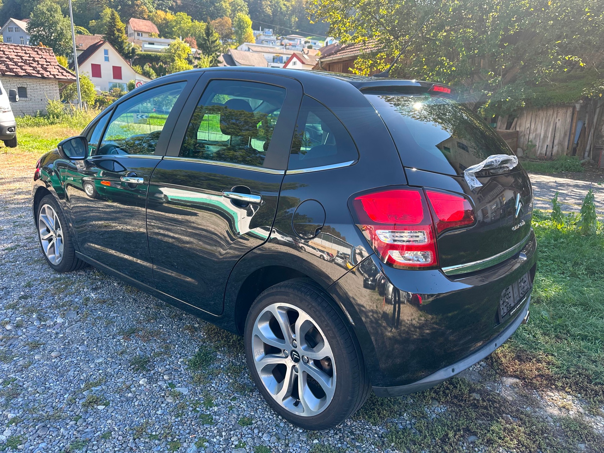 CITROEN C3 1.6i 16V Exclusive Automatic-image-4