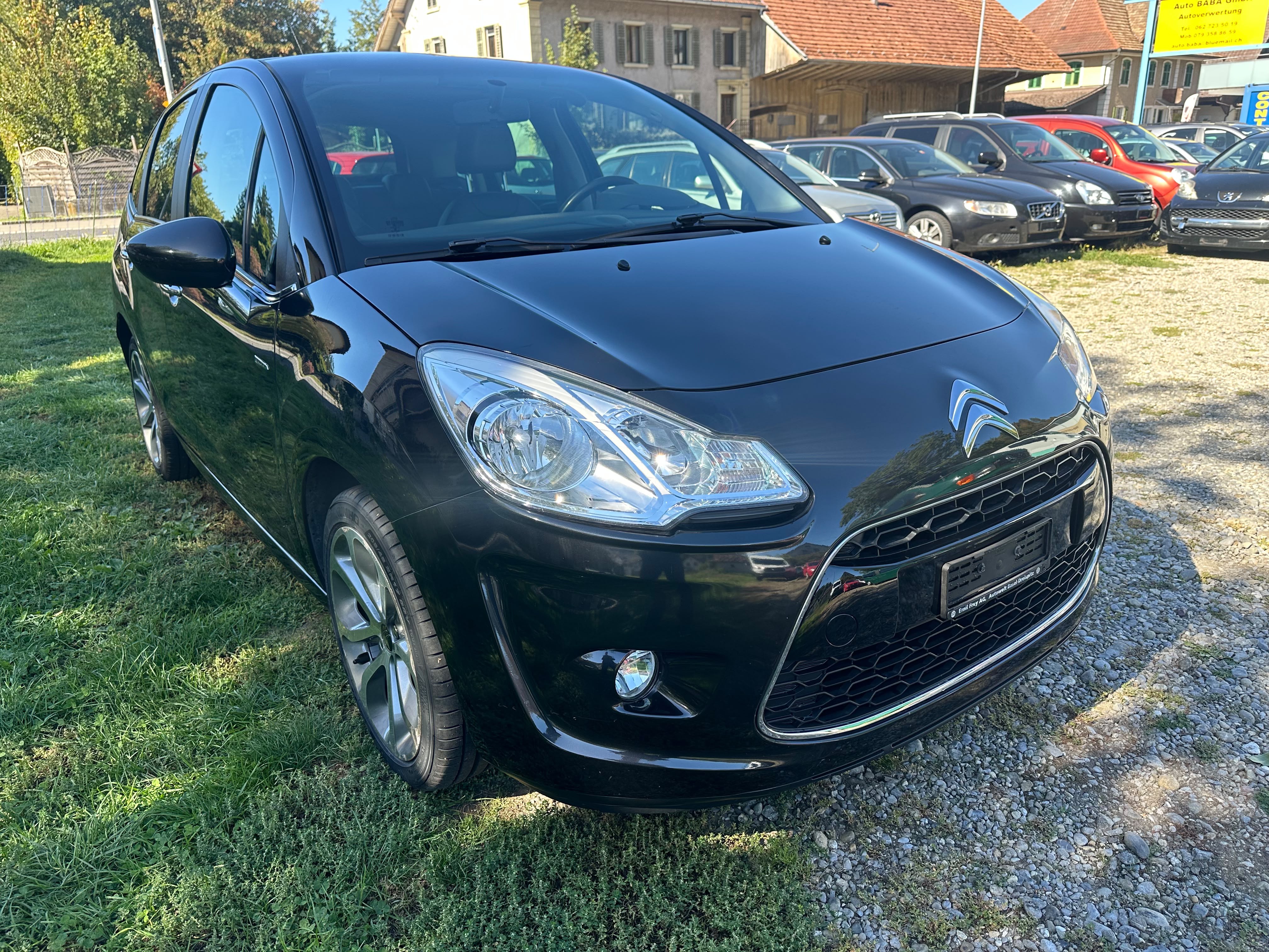 Car photo