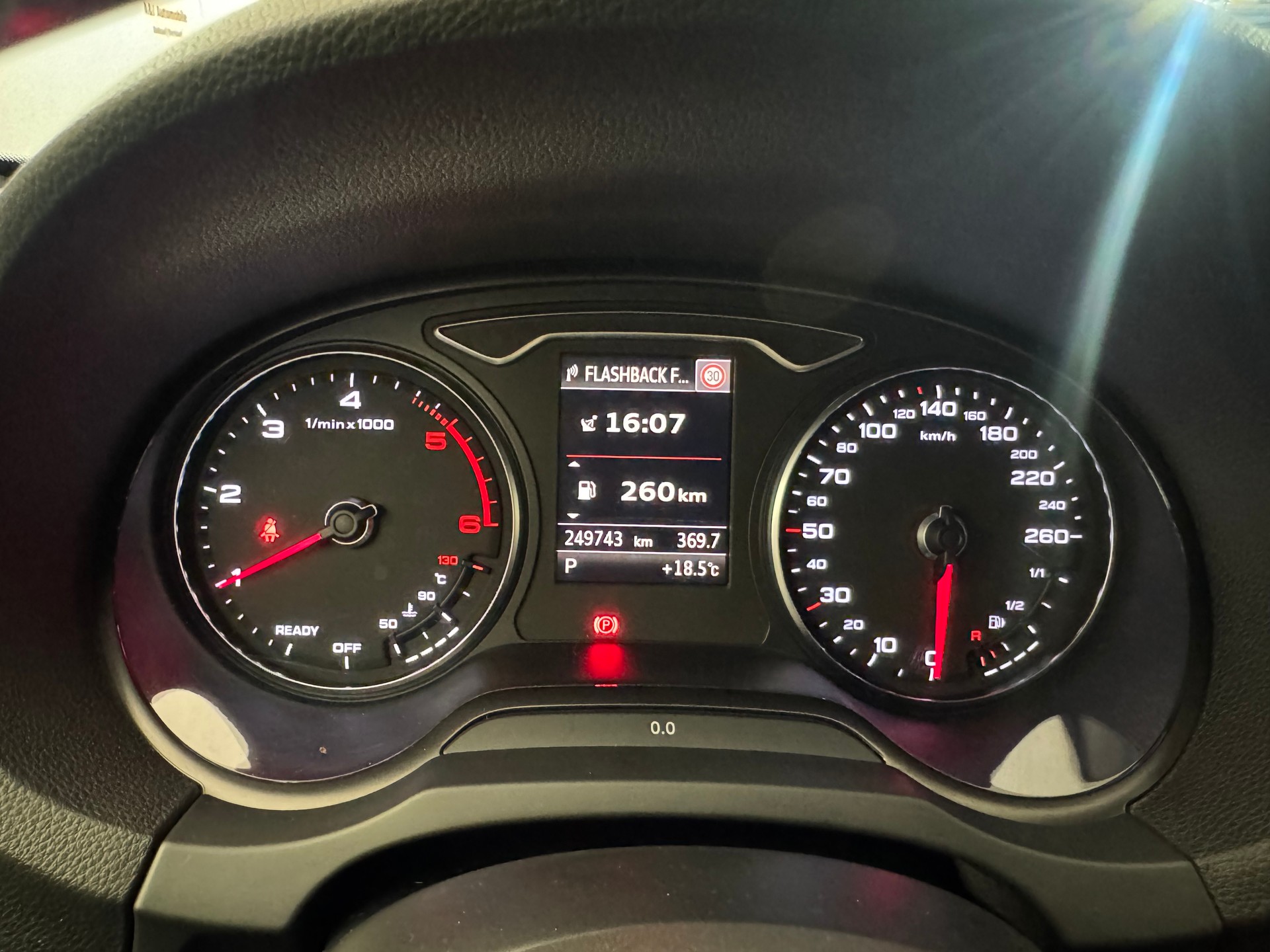 AUDI A3 Sportback 2.0 TDI Ambition quattro S-tronic-image-13