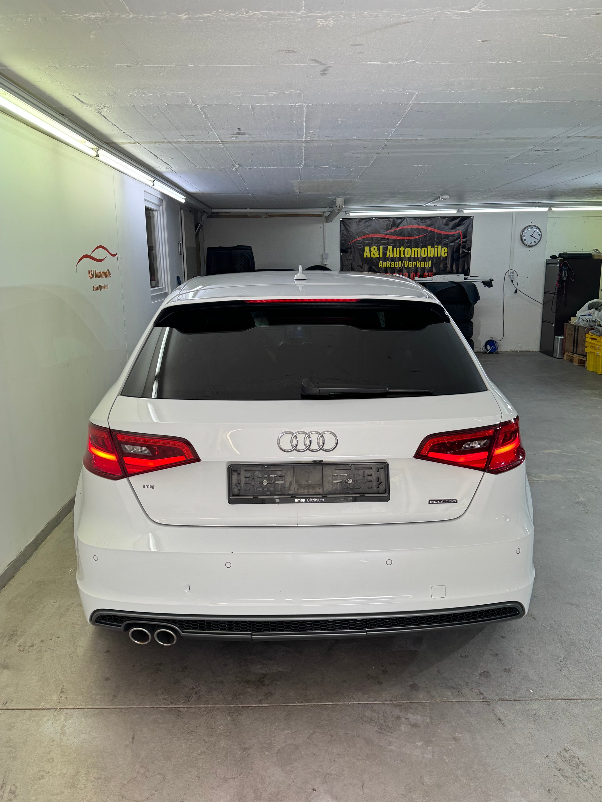 AUDI A3 Sportback 2.0 TDI Ambition quattro S-tronic-image-5