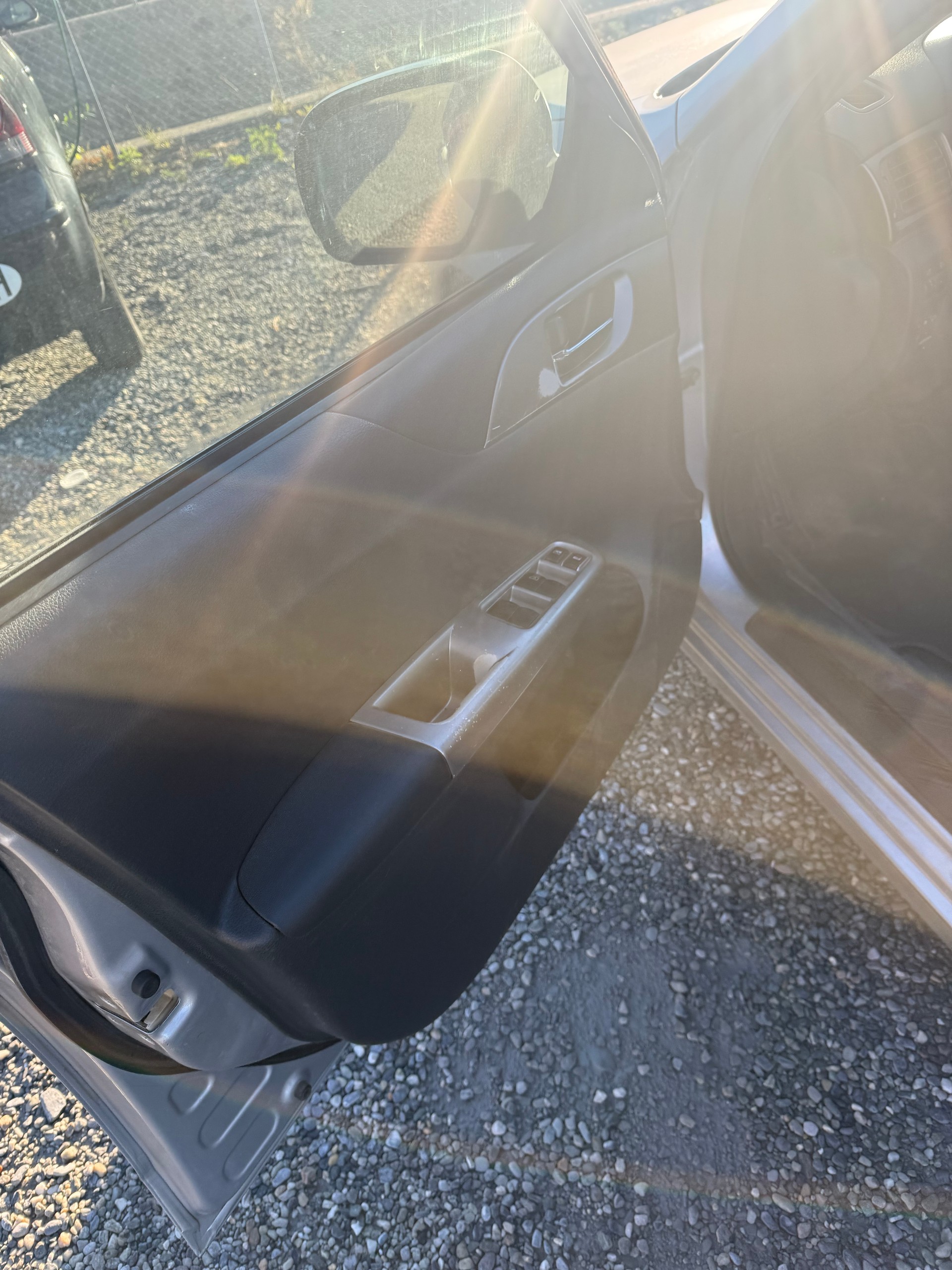 SUBARU Impreza 1.5R Swiss-image-6