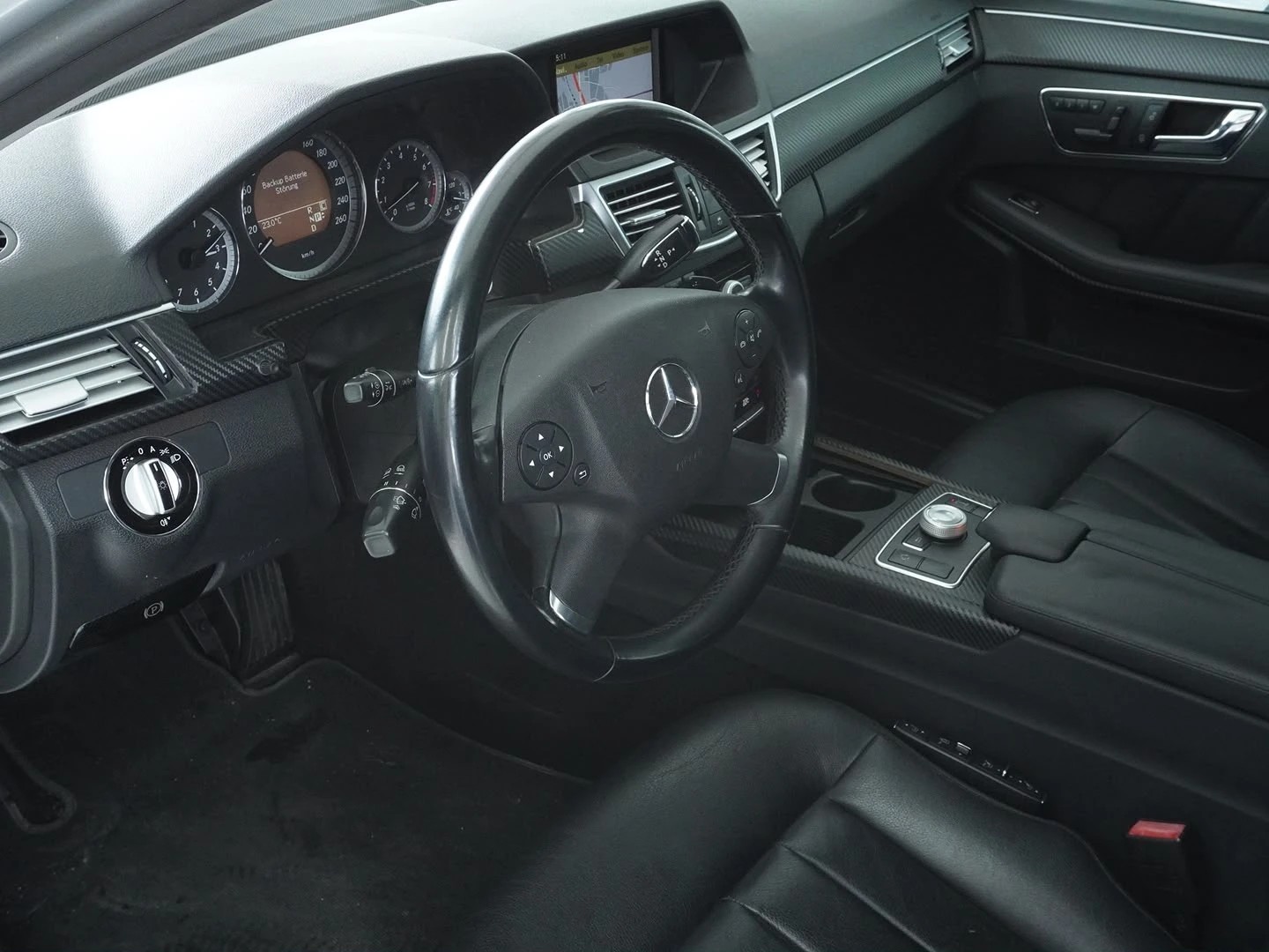 MERCEDES-BENZ E 350 Elégance 4Matic 7G-Tronic-image-2