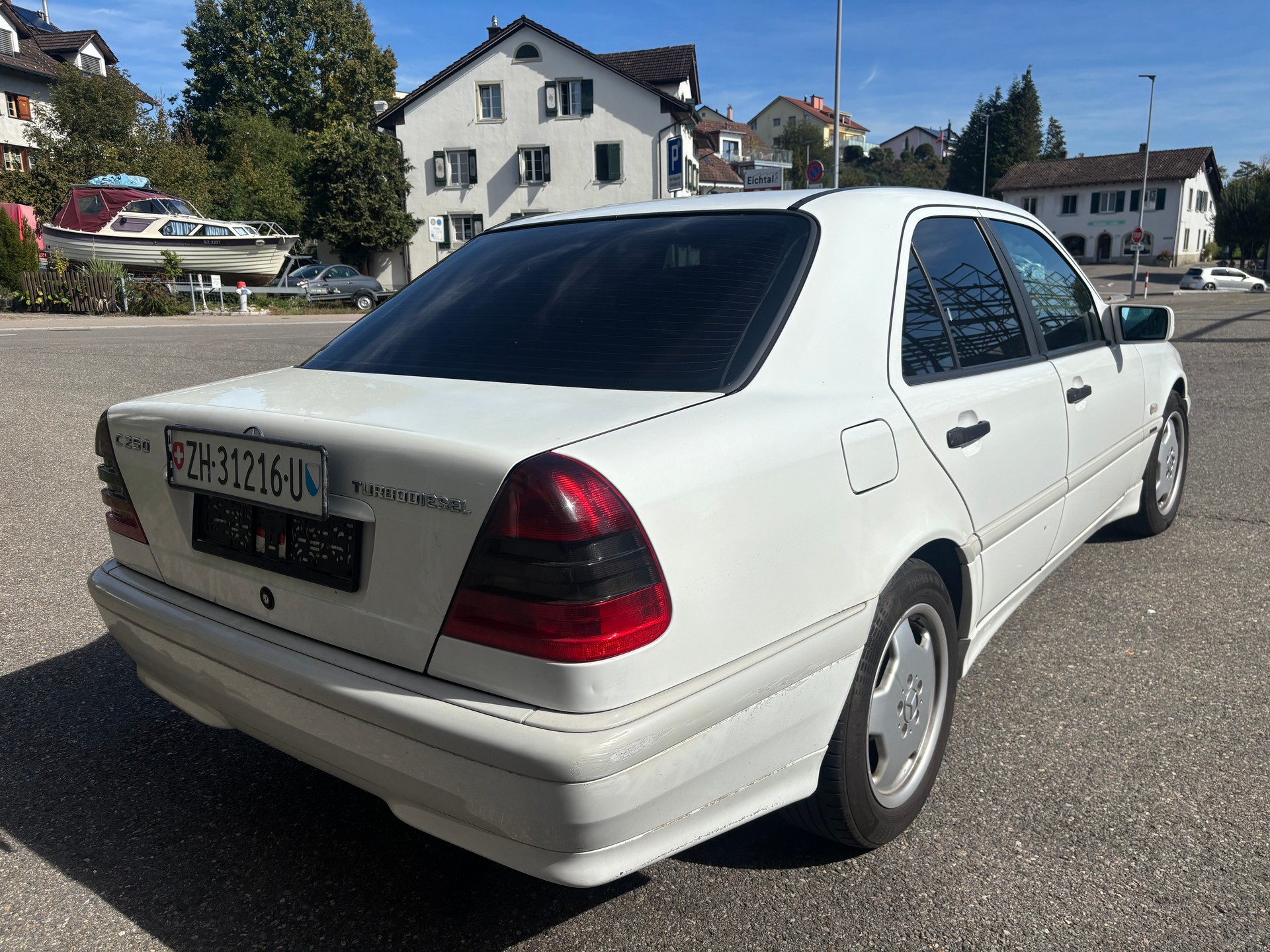 MERCEDES-BENZ C 250 TD Classic-image-5