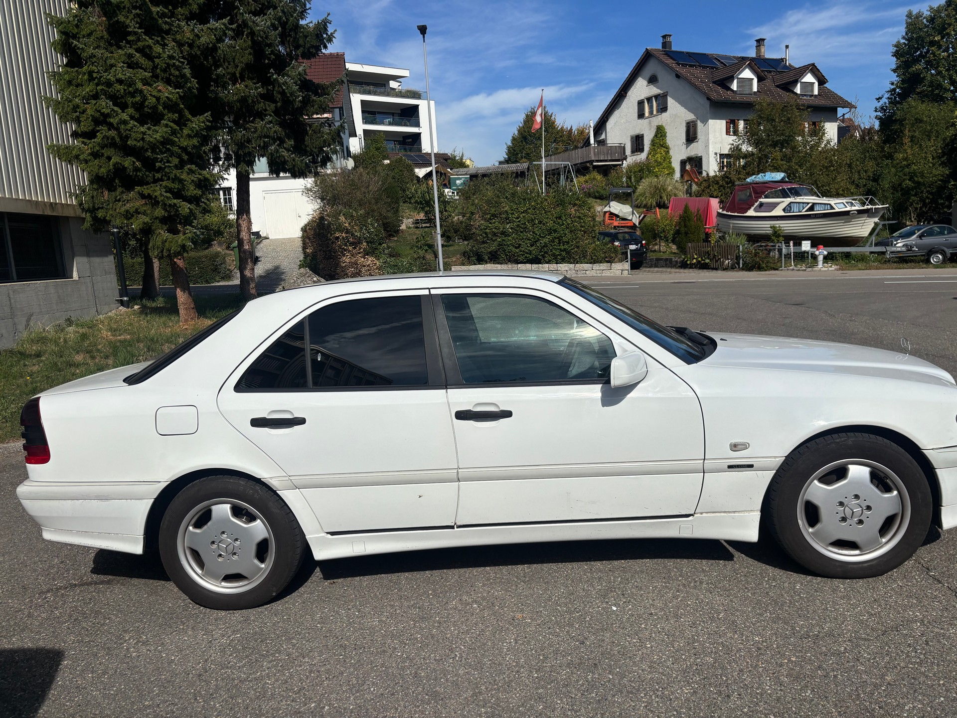 MERCEDES-BENZ C 250 TD Classic-image-6