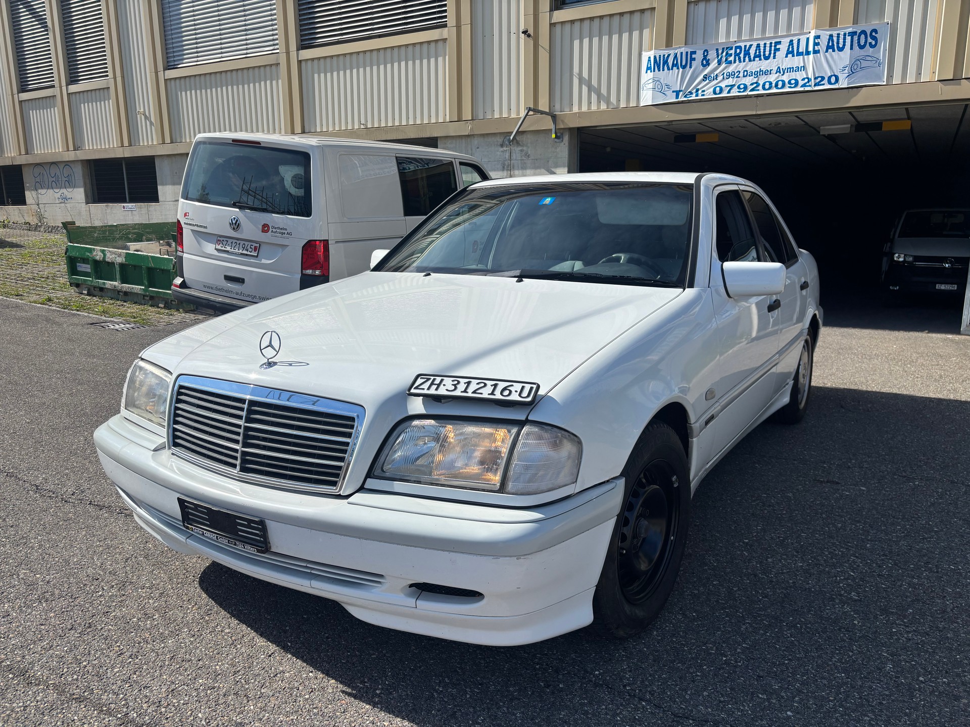 MERCEDES-BENZ C 250 TD Classic-image-2
