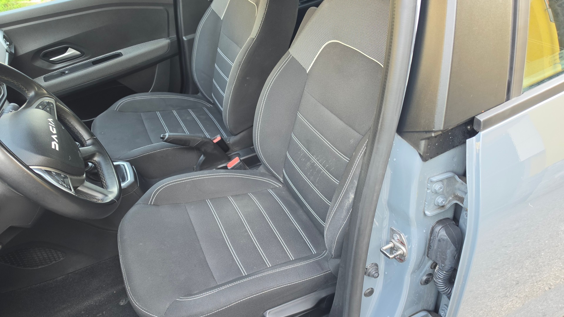 DACIA Sandero TCe 90 Expression-image-5