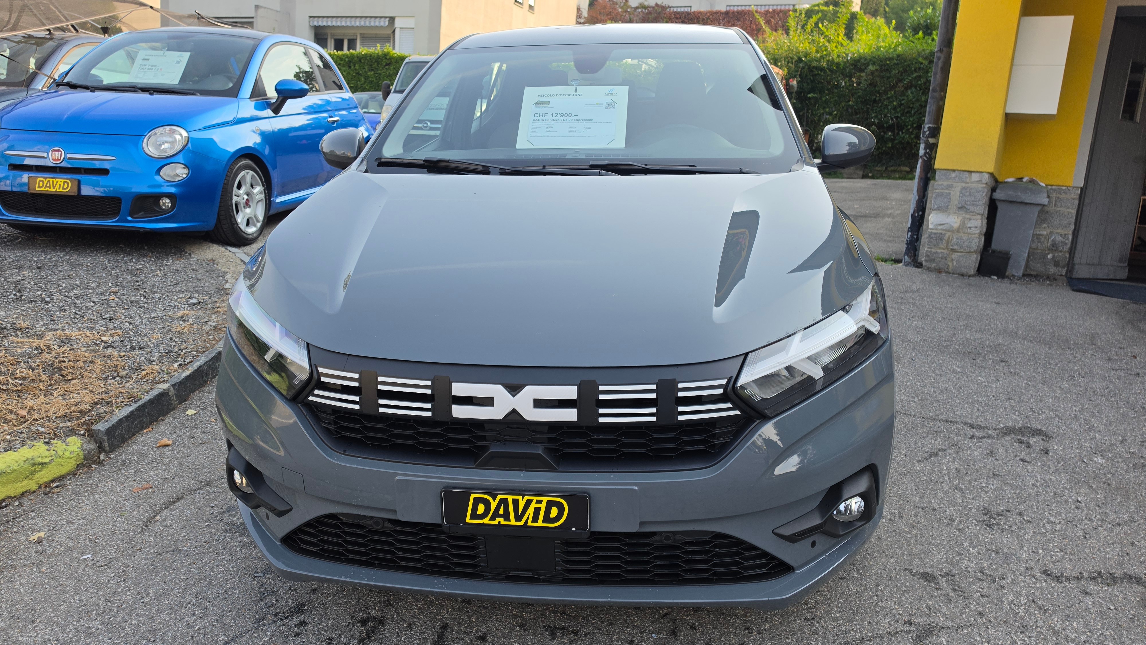 Car photo