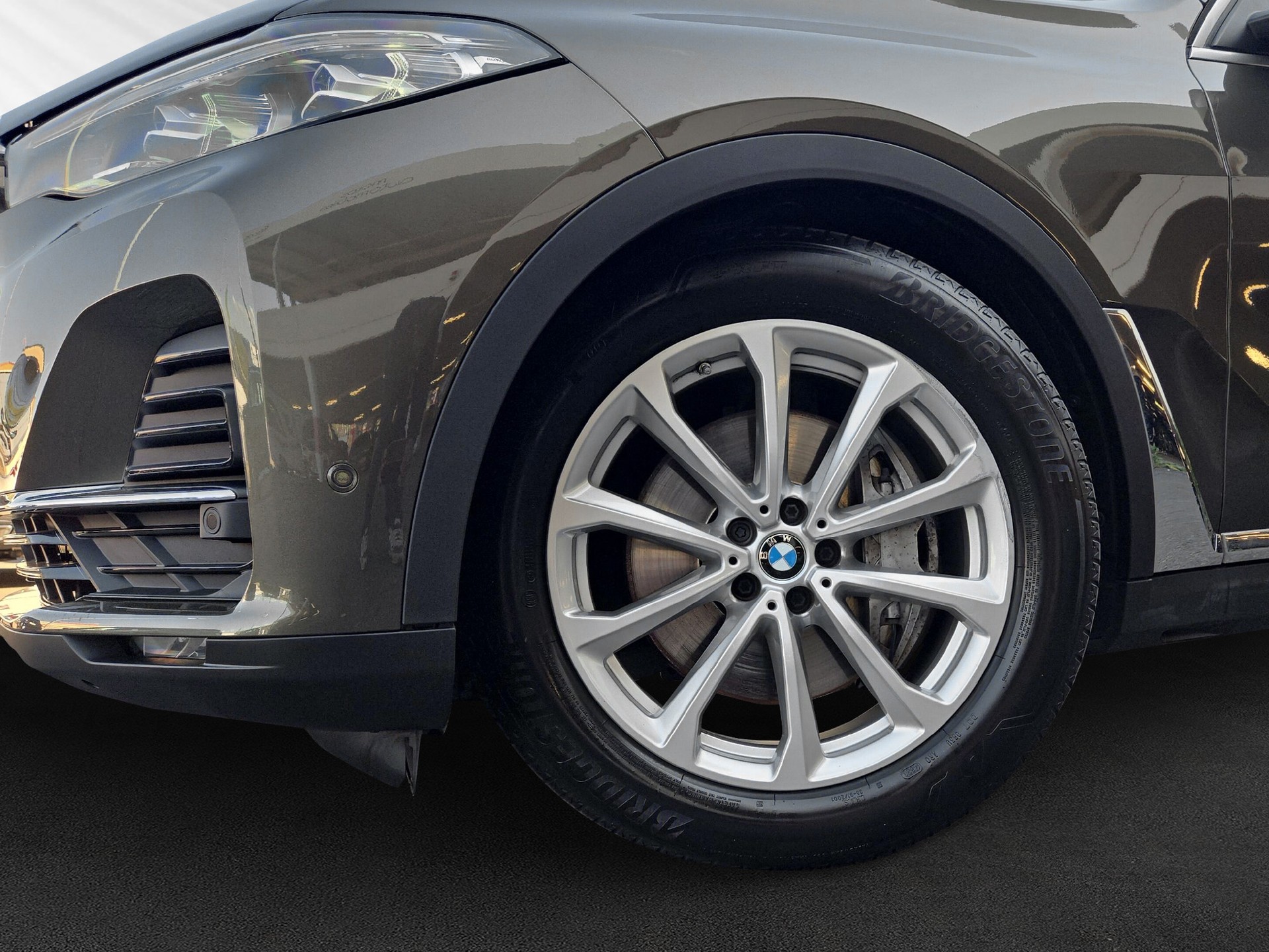 BMW X7 xDrive 48V 40d Steptronic-image-8