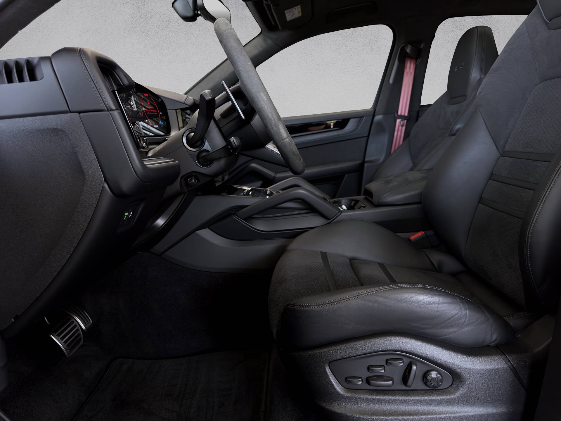 PORSCHE Cayenne GTS-image-7