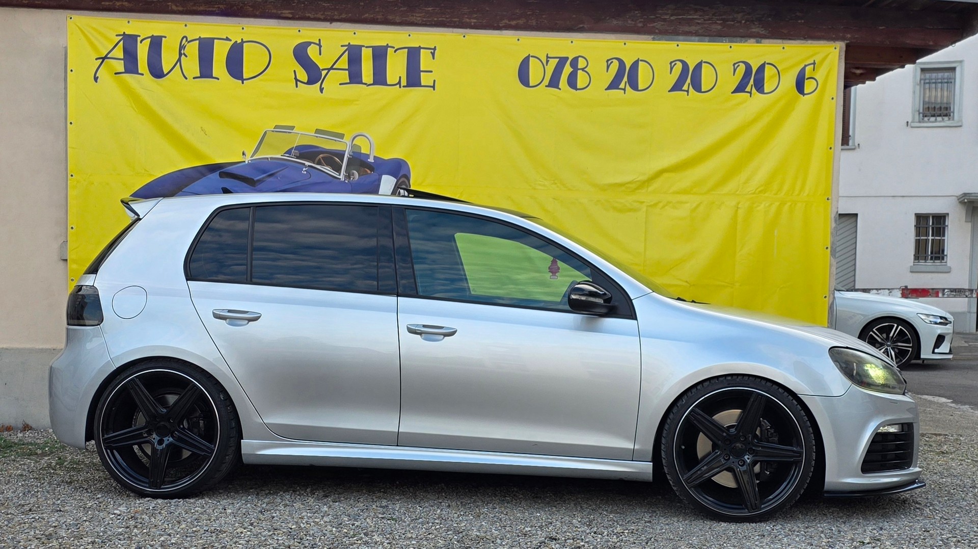 VW Golf 2.0 TSI R 4Motion DSG-image-5